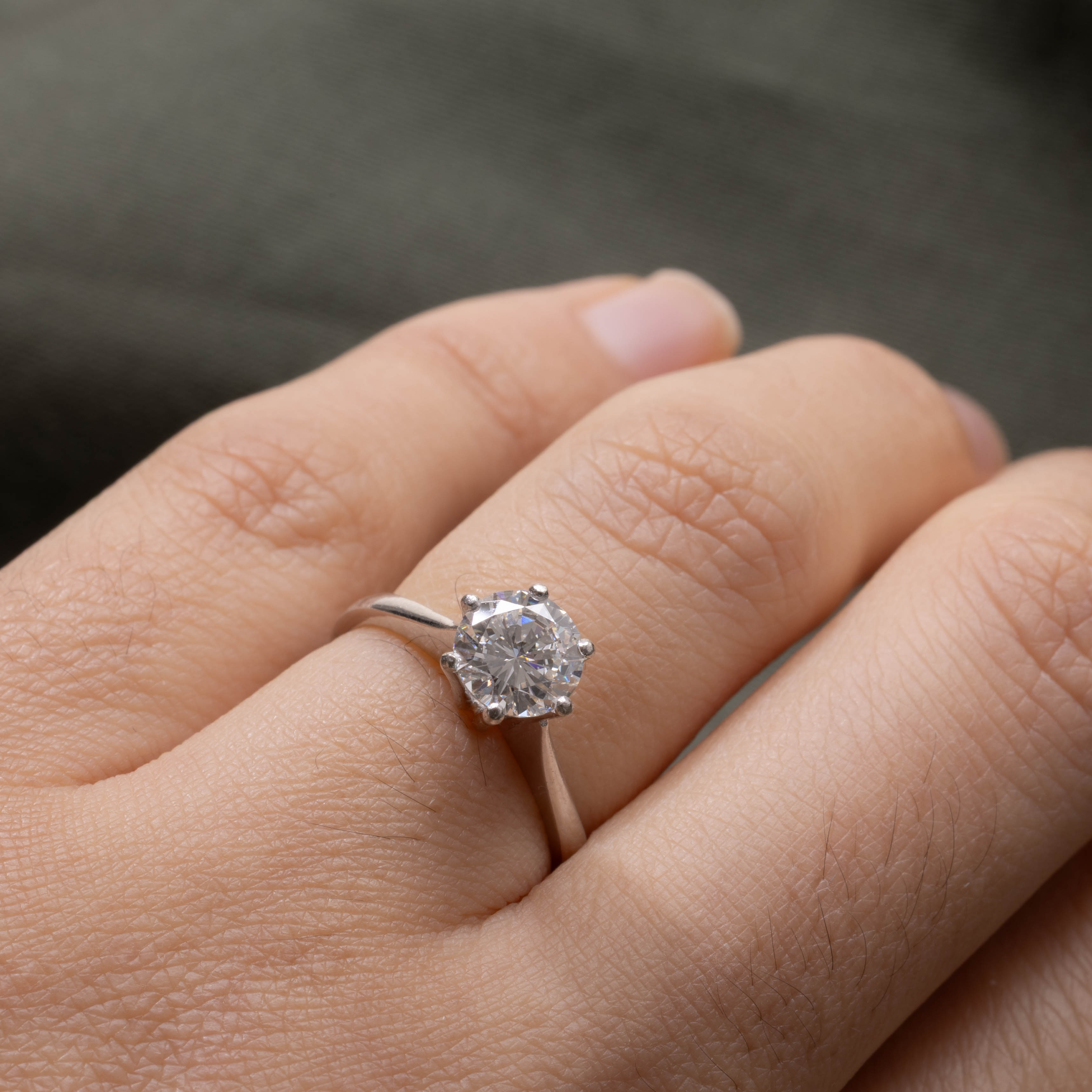 18K Solitaire Six Prong Diamond Ring | 1.0ct VS1 H | SZ 5.0