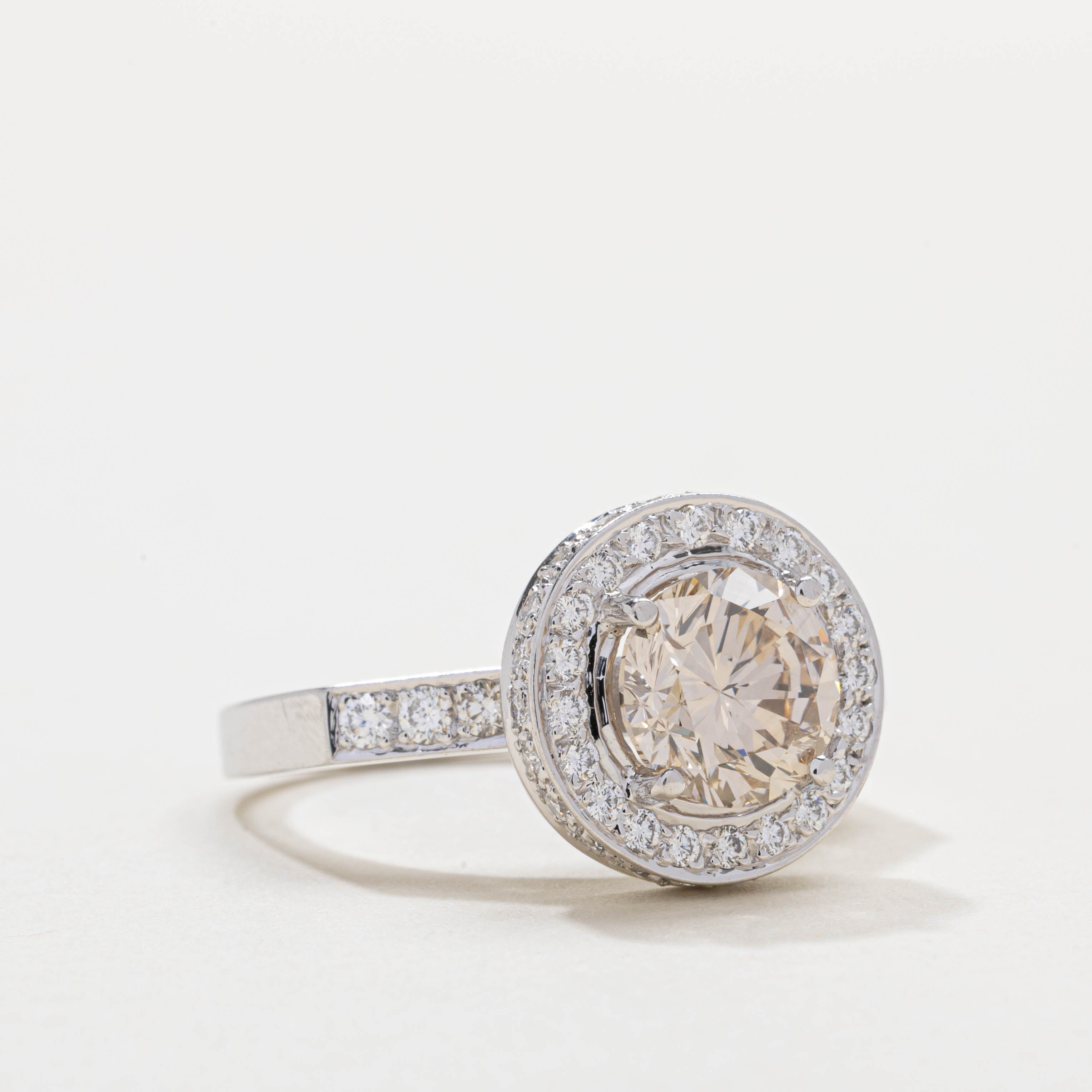 Bague de fiançailles en or blanc 18 carats avec halo de diamants | Diamant brun SI2 de 1,82 ct, total de 0,50 ct | Taille 8