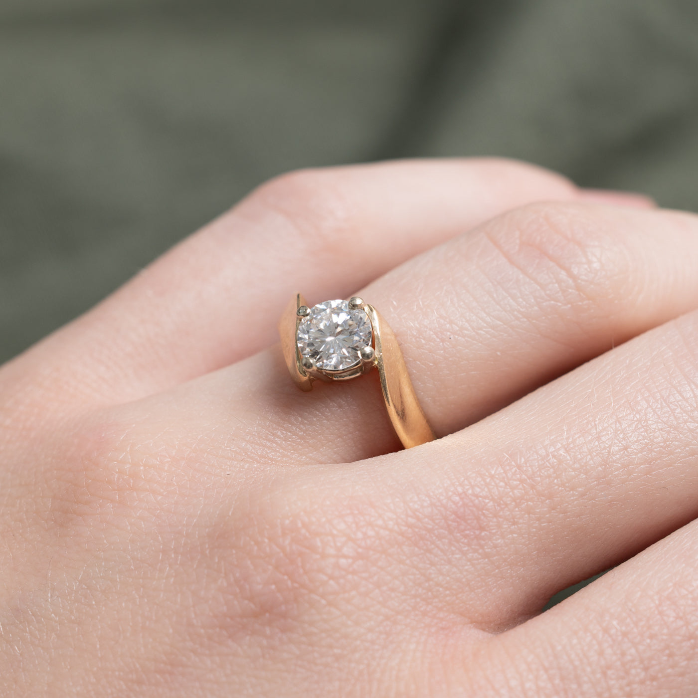 Diamond Bypass Engagement Ring | 0.93ct VS1 G | SZ 5.25