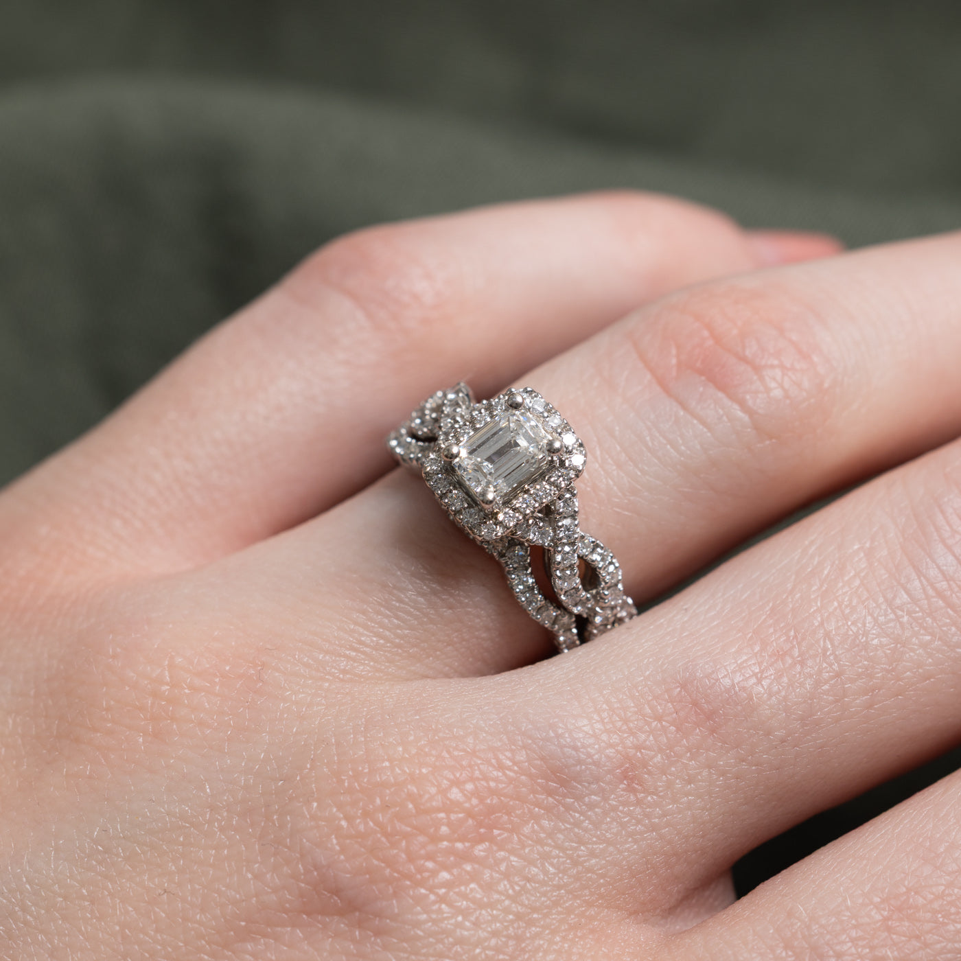 14k Emerald Cut Diamond Halo Crossover Wedding Ring Set | 0.68ct SI1/SI2 H/I, 0.89ctw | SZ 4.75