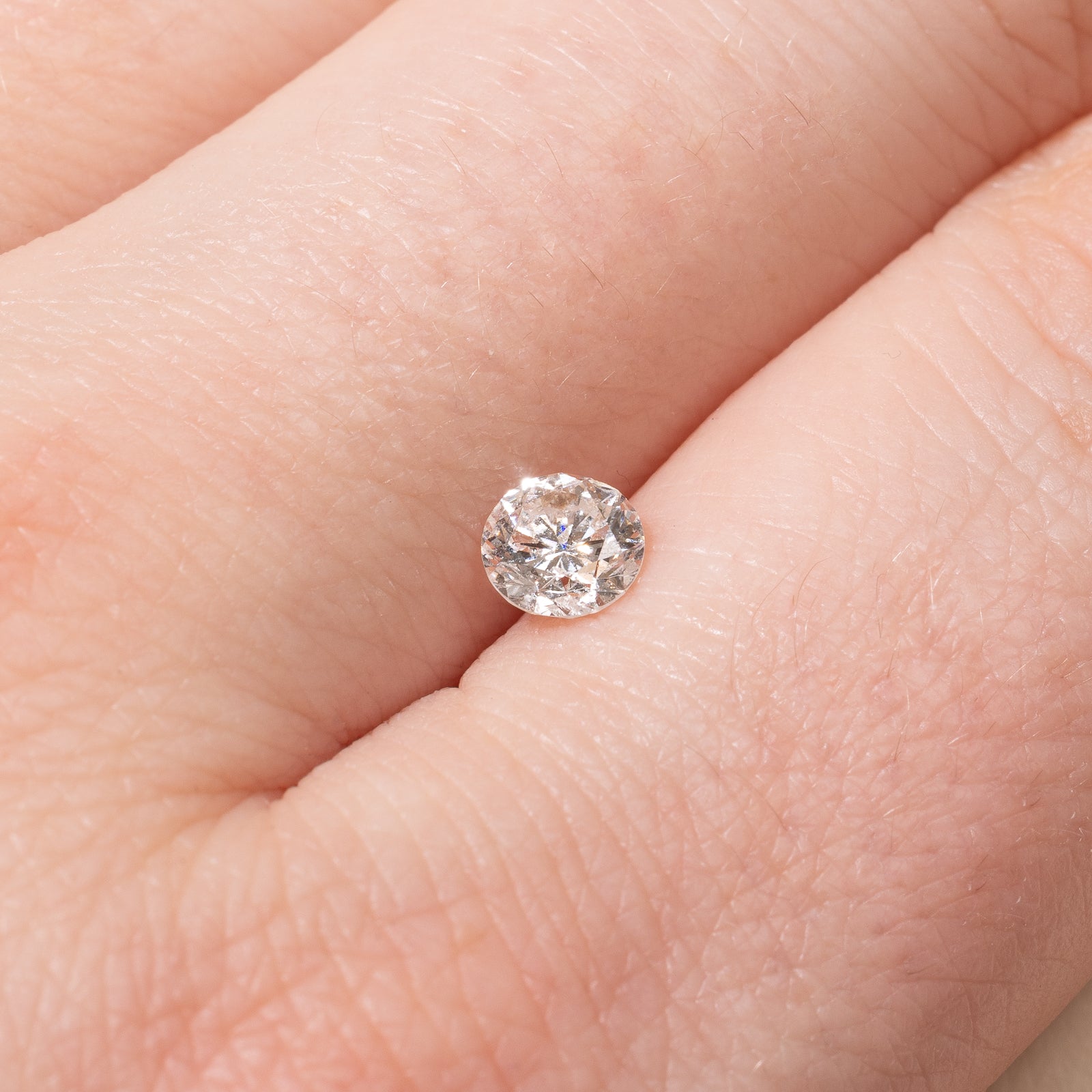 Diamant rond brillant en forme de feuille d'érable | 0,50 ct I1 F |