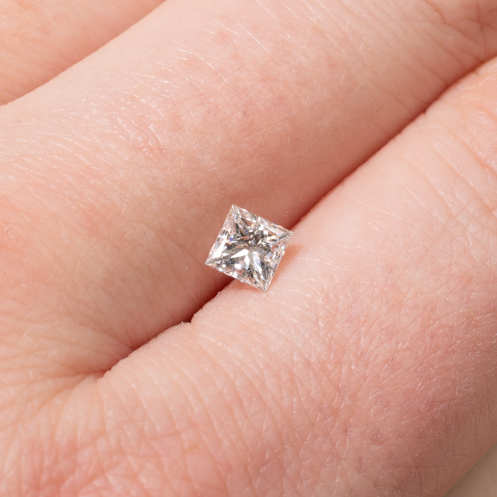 Diamant taille princesse (non serti) | 0,54 ct SI2 G |