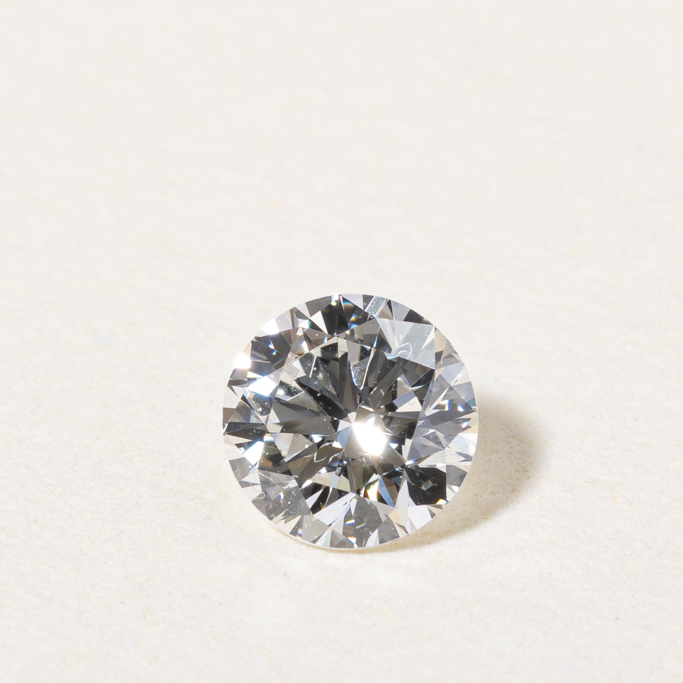 Diamant canadien rond taille brillant non serti | 0,30 ct SI1 F |