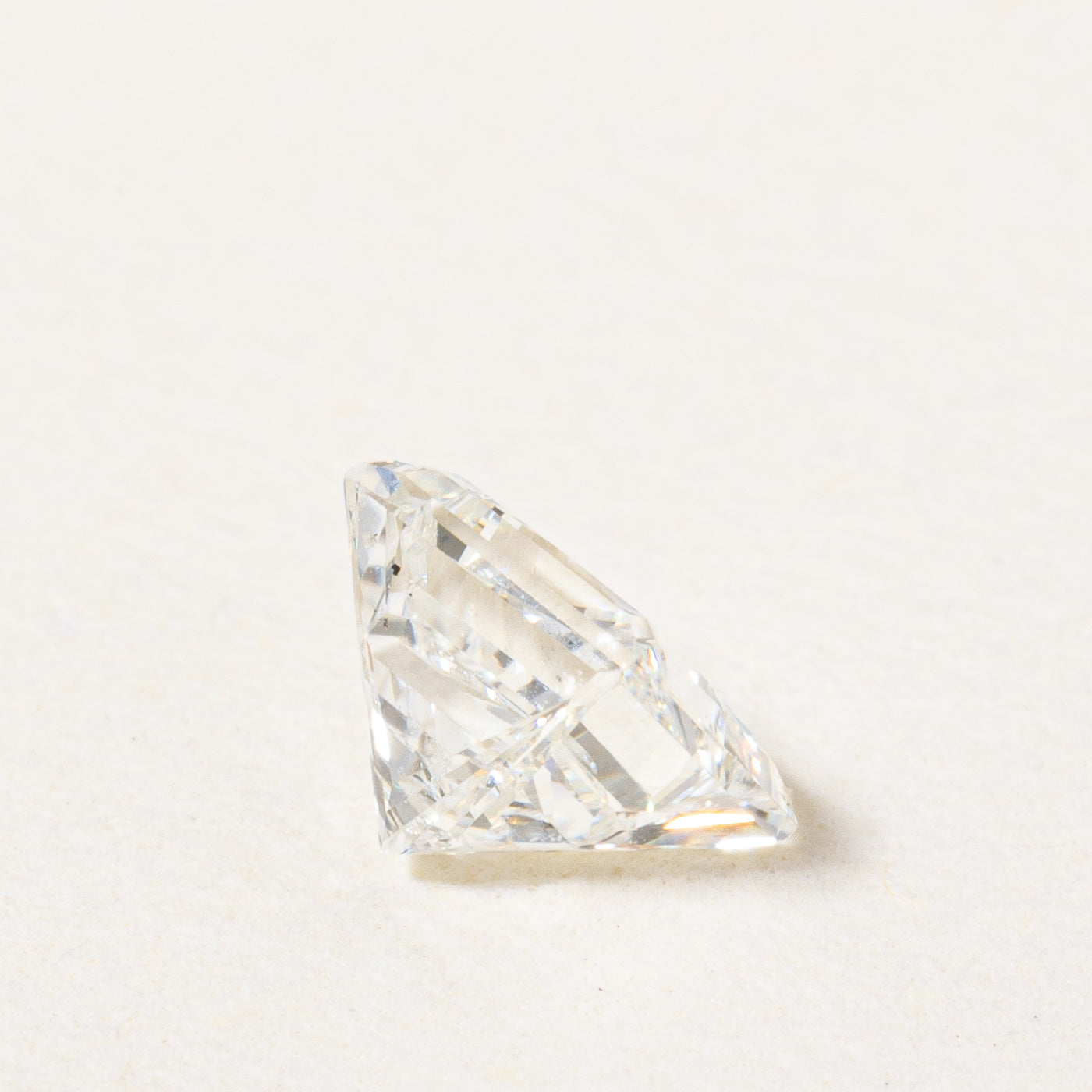Diamant taille princesse non serti | 0,54 ct I1 H |