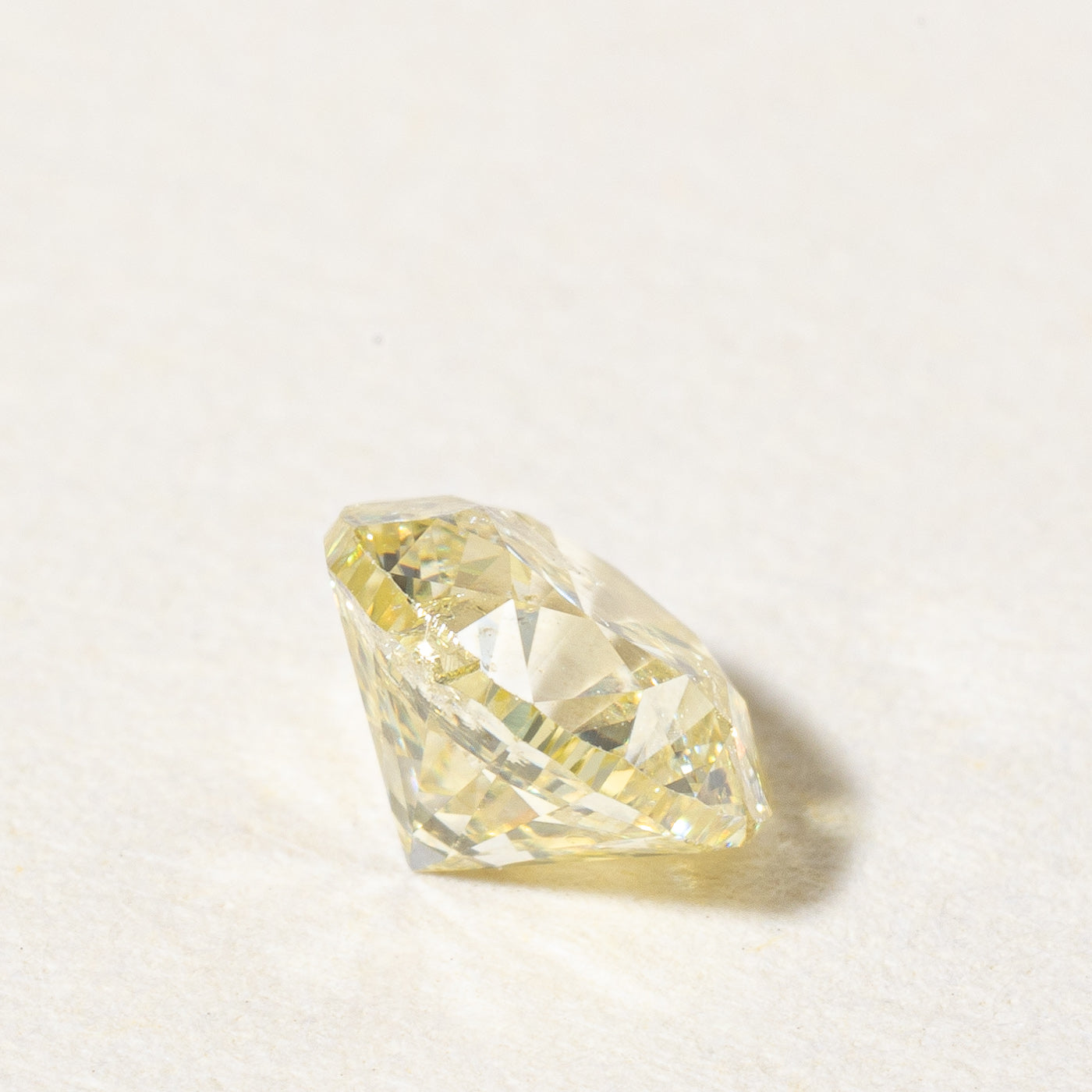Round Brilliant Cut Loose Yellow Diamond | 0.71ct |