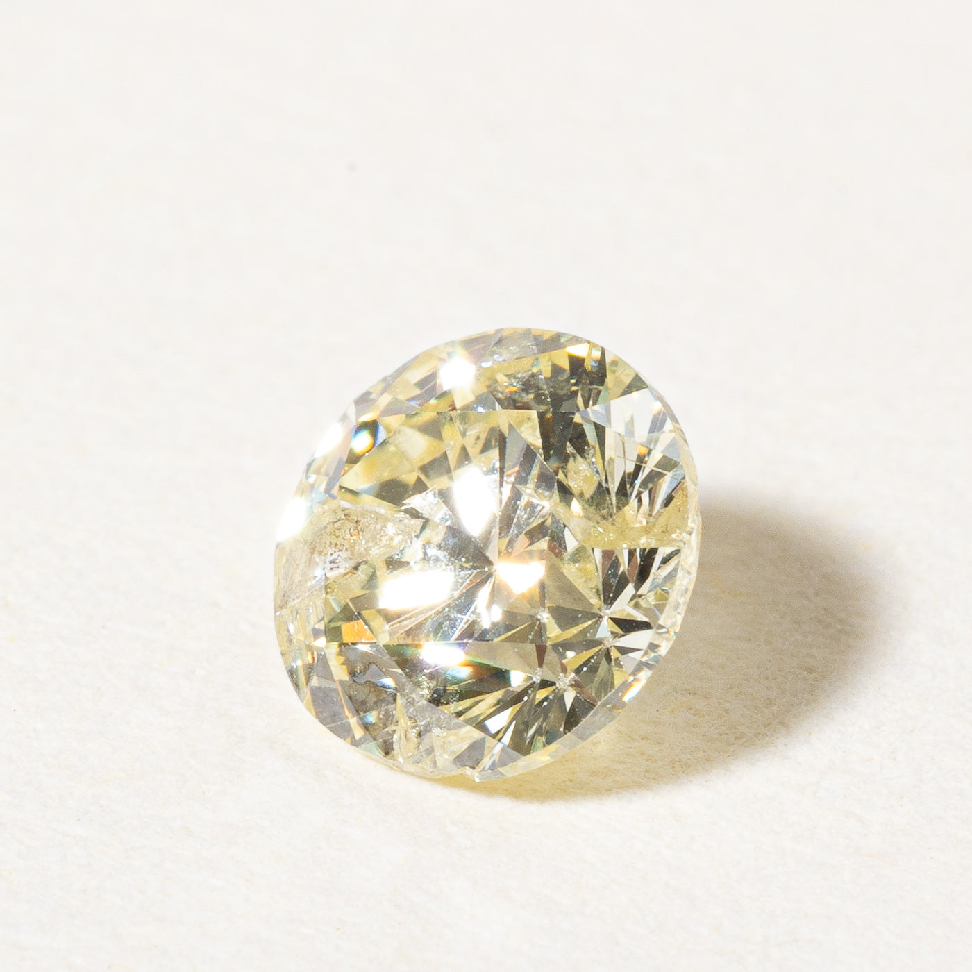 Round Brilliant Cut Loose Yellow Diamond | 0.71ct |