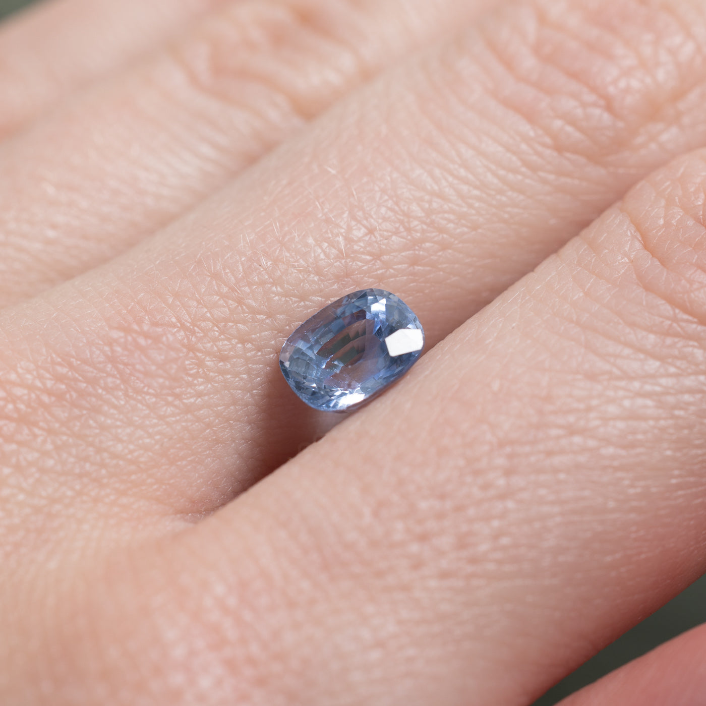 Saphir taille coussin (2,28 ct)