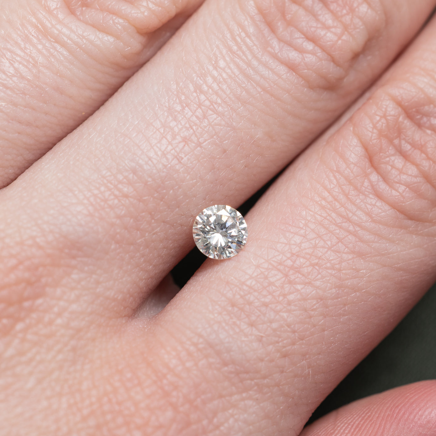 Round Brilliant Cut Loose Diamond | 0.57ct VS2/SI1 K |