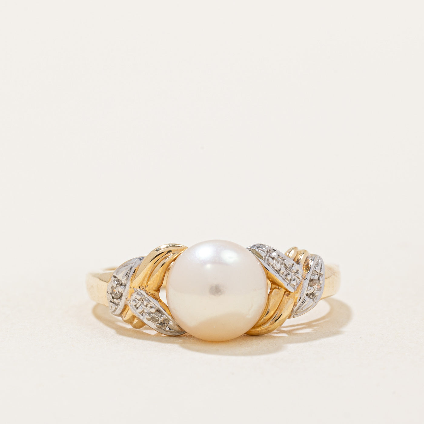 Pearl & Diamond Cocktail Ring | 0.02ctw | SZ 6.75 |