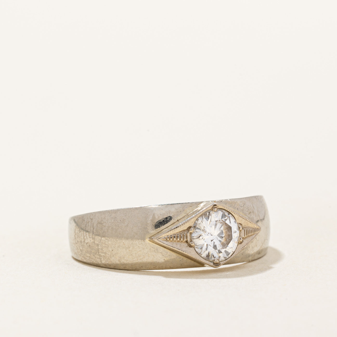 Bague de fiançailles en diamant | 0,61 ct | Taille 9 |