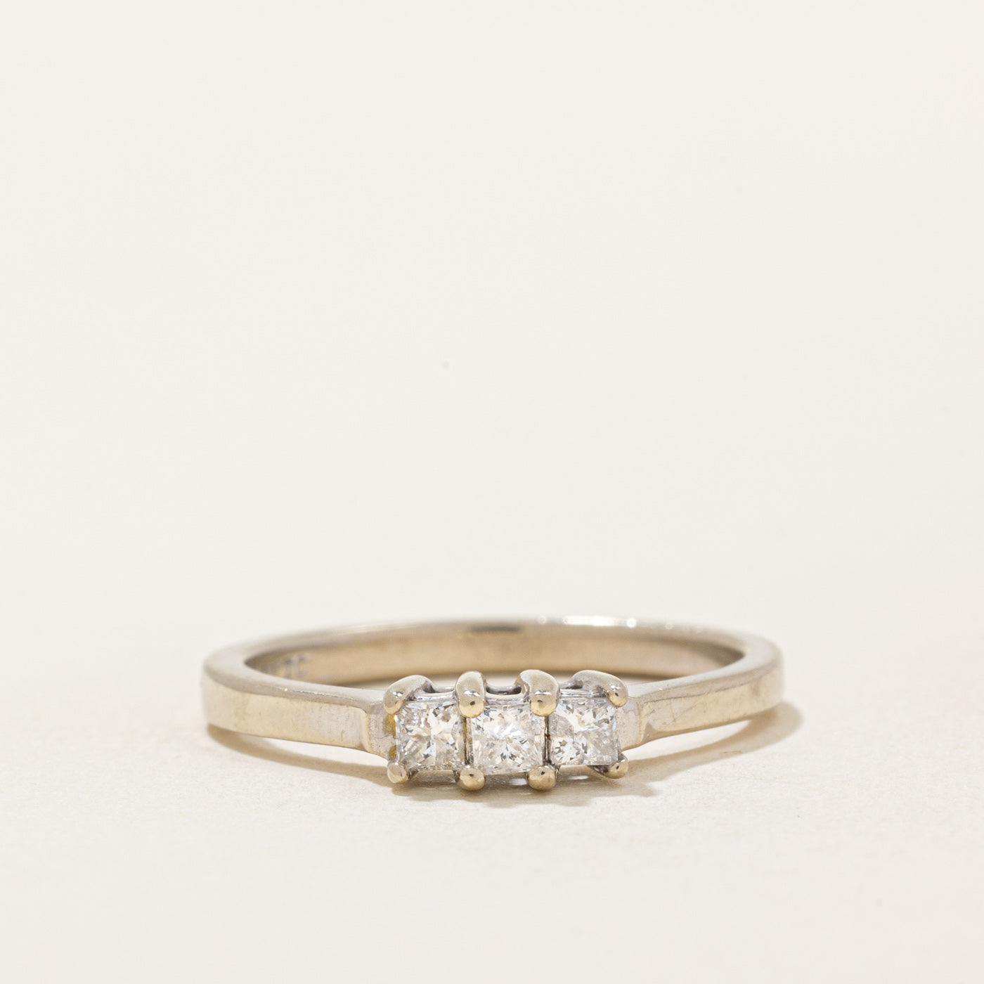 Princess Cut Diamond Ring | 0.25ctw | SZ 6.75 |