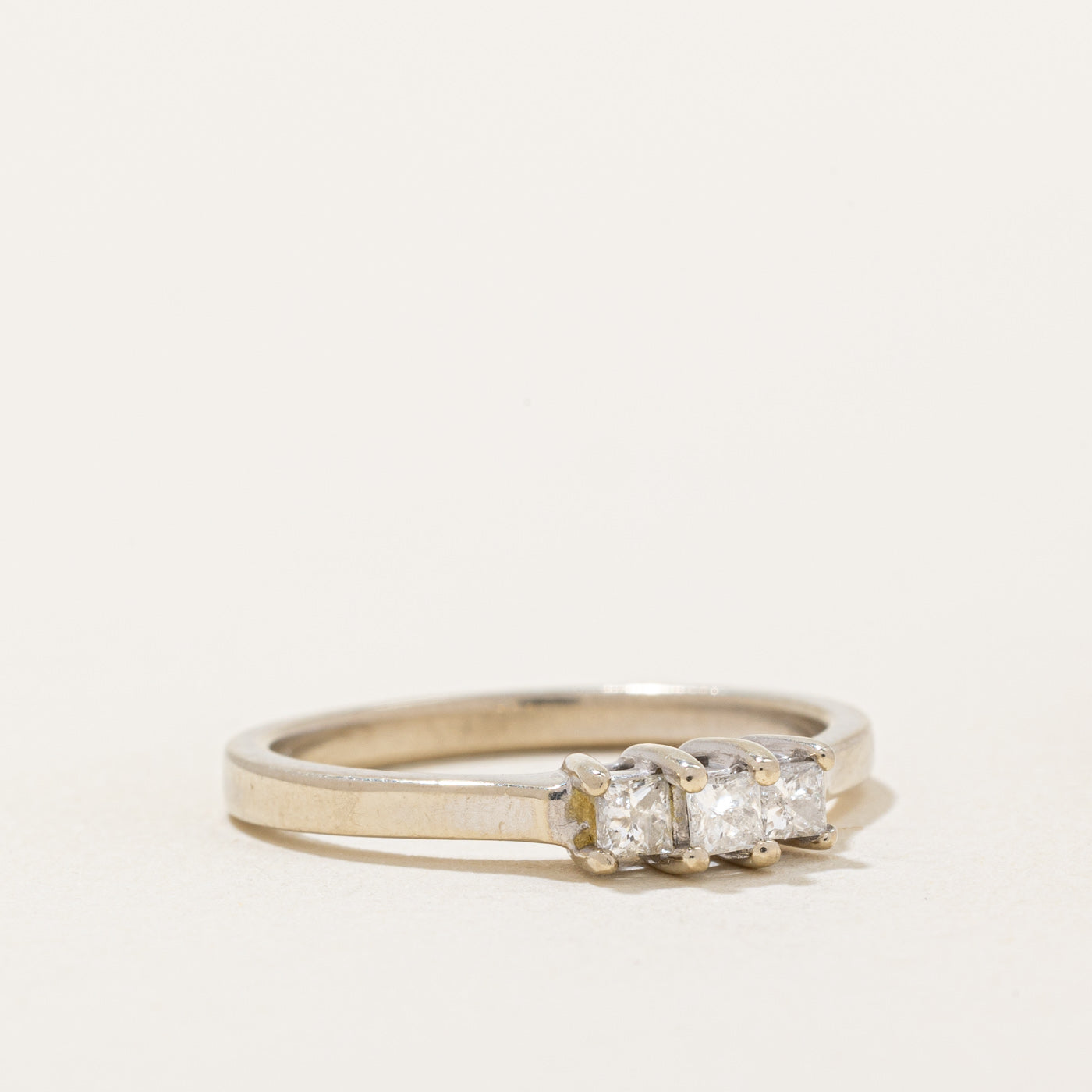 Princess Cut Diamond Ring | 0.25ctw | SZ 6.75 |