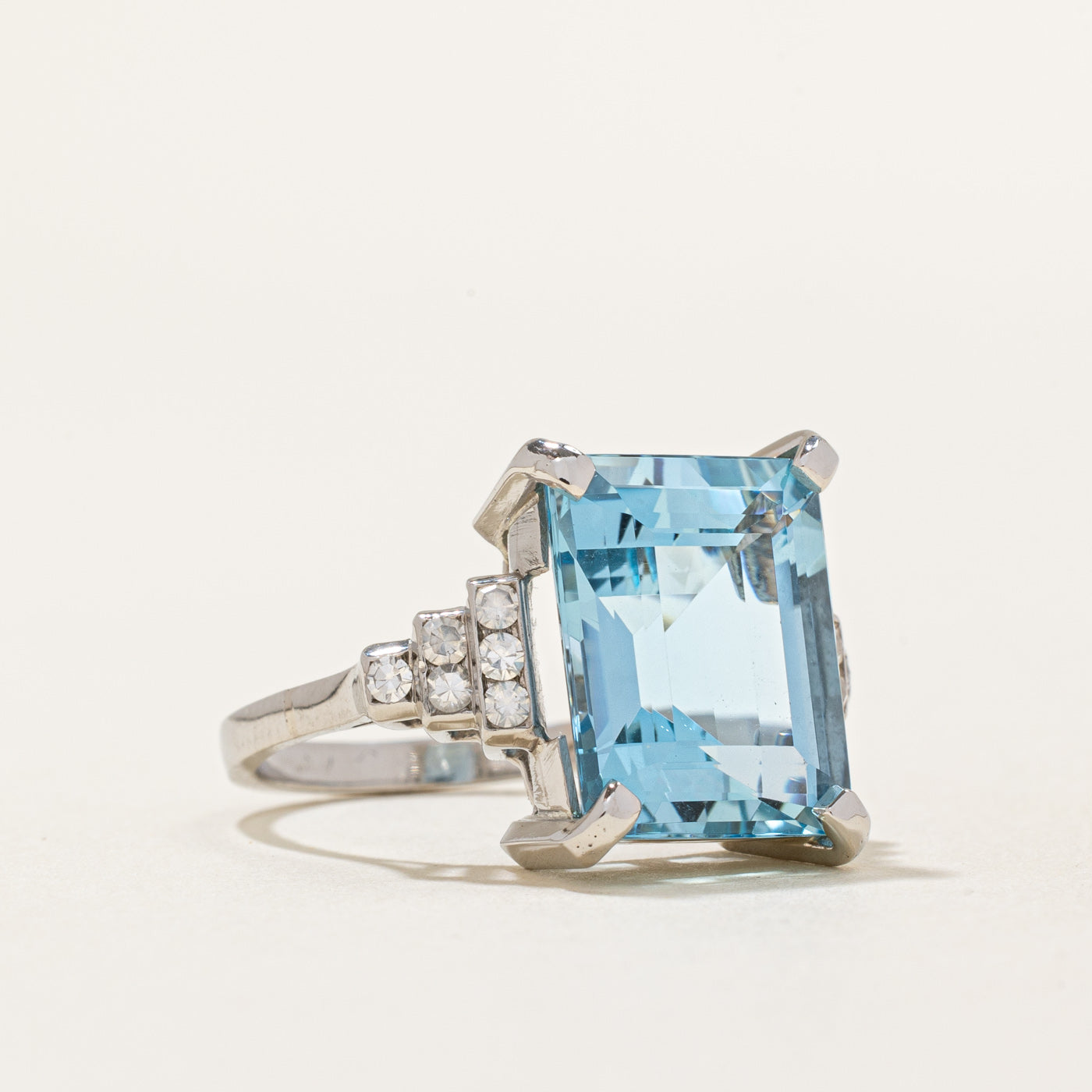 Aquamarine & Diamond Cocktail Ring | 6.30ct, 0.18ctw | SZ 5.75 |