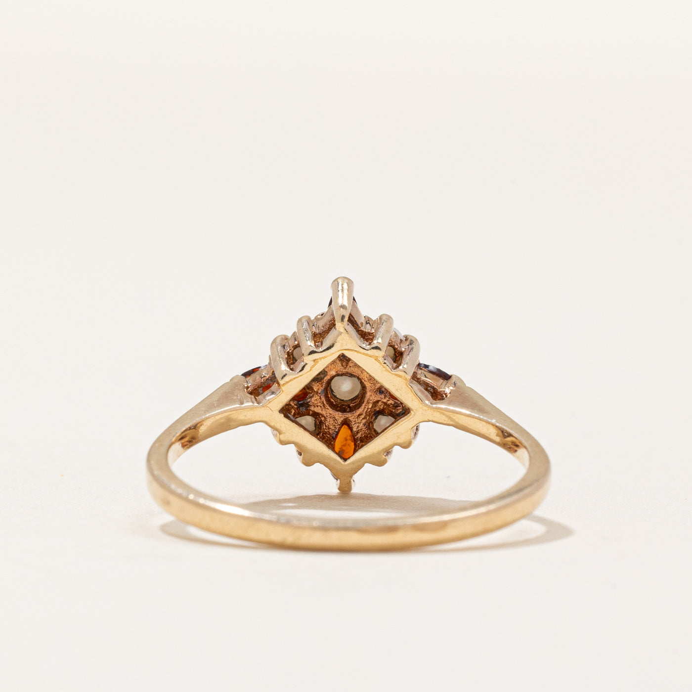 Bague cocktail Grenat et Perle | 0,24 ct | Taille 6,75 |