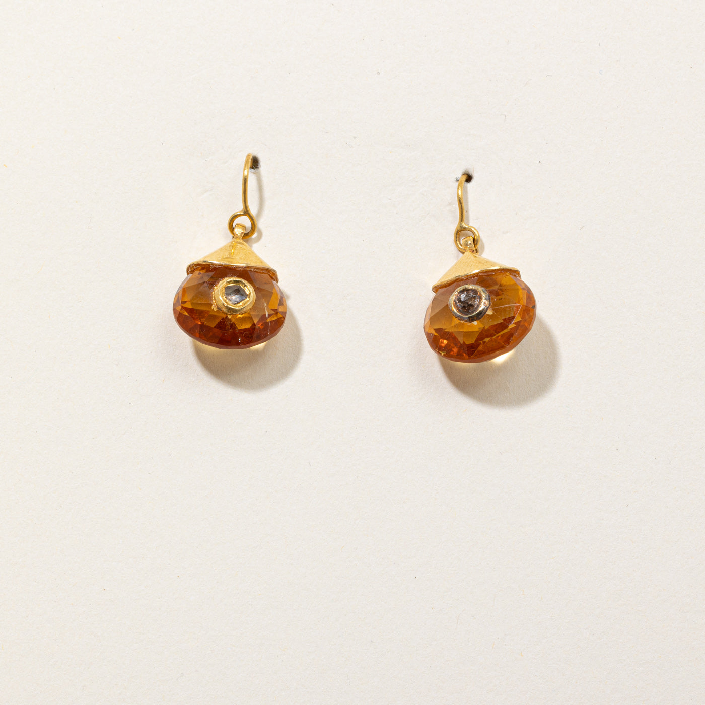 Boucles d'oreilles pendantes en citrine et diamants | 15,00 ct, 0,10 ct |