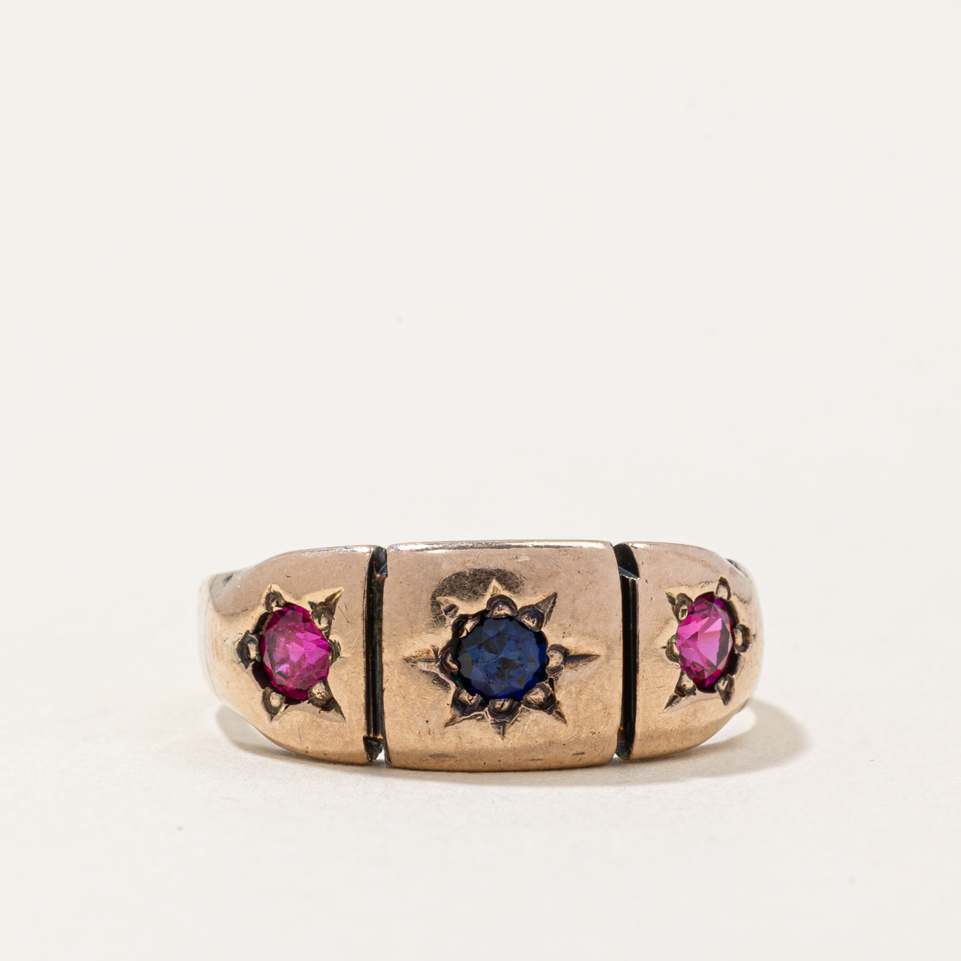 Bague ancienne en saphir synthétique et rubis en forme d'étoile | 0,40 ct | Taille 6 |