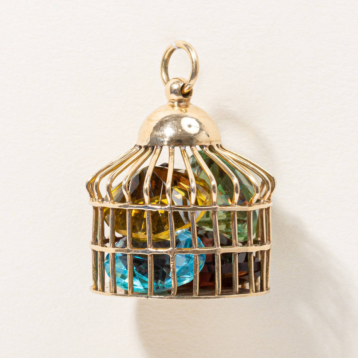 Pendentif cage à oiseaux en pierre et verre multicolores | 40,00 ct |