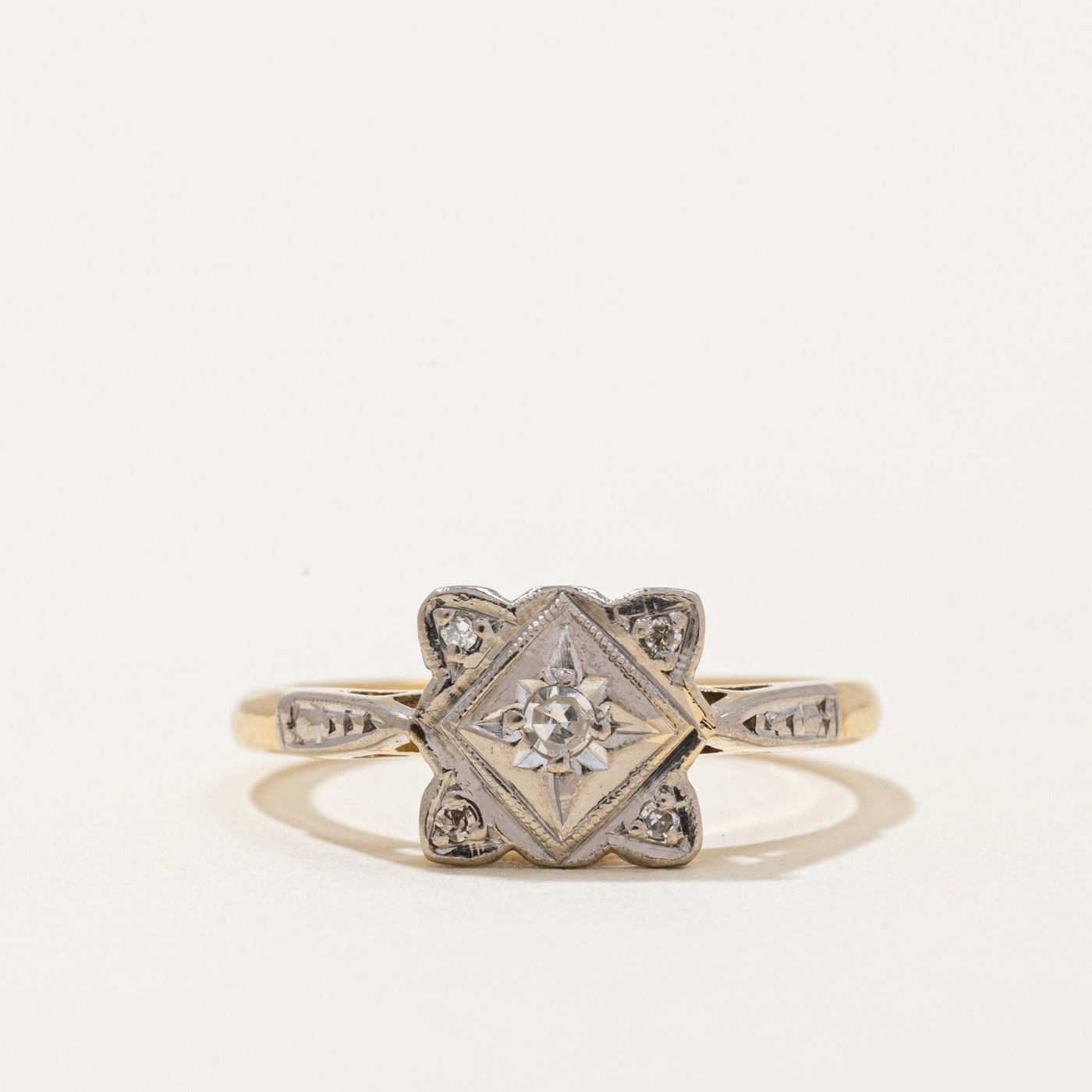 Vintage Illusion Set Diamond Ring | 0.06ctw | SZ 6.25 |
