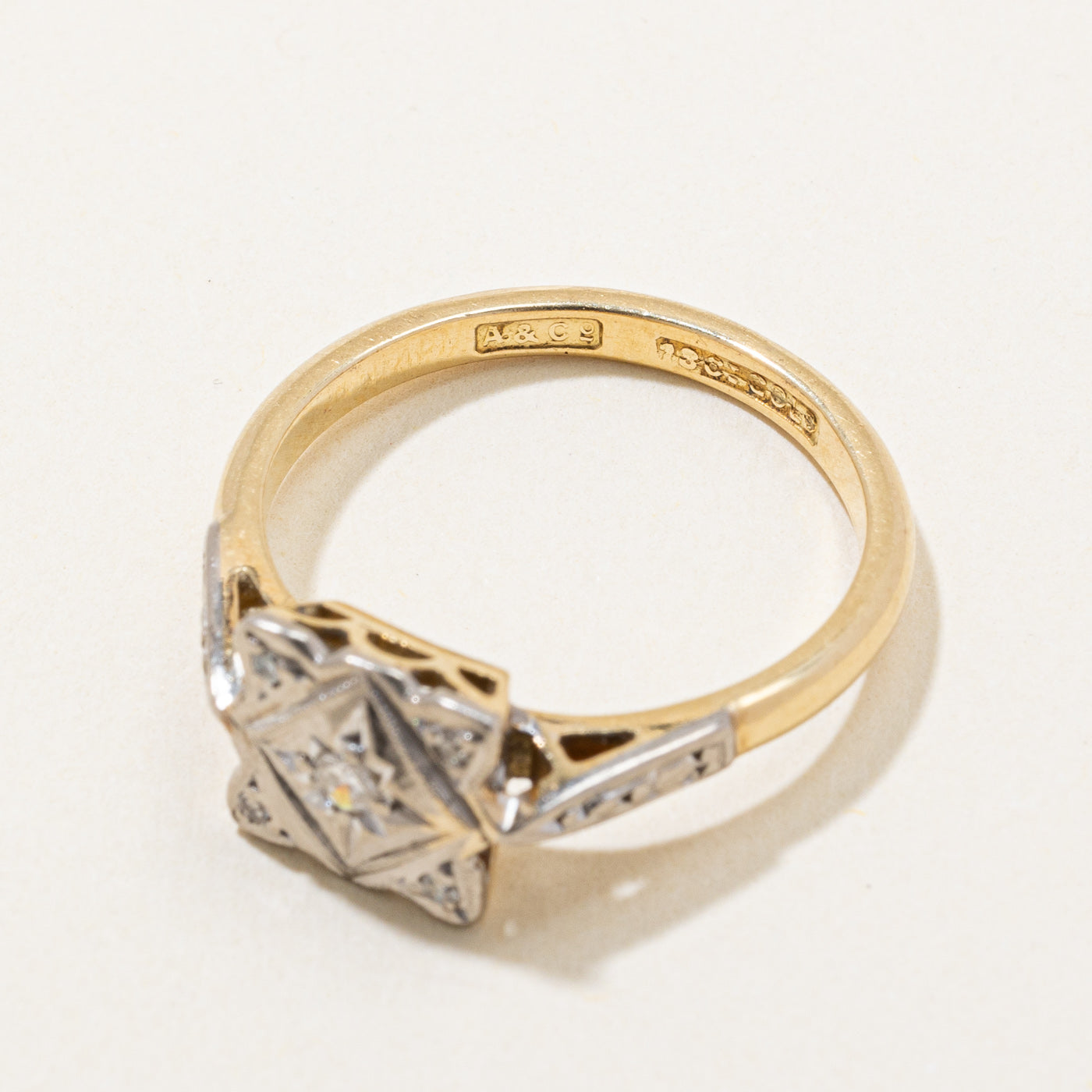 Vintage Illusion Set Diamond Ring | 0.06ctw | SZ 6.25 |