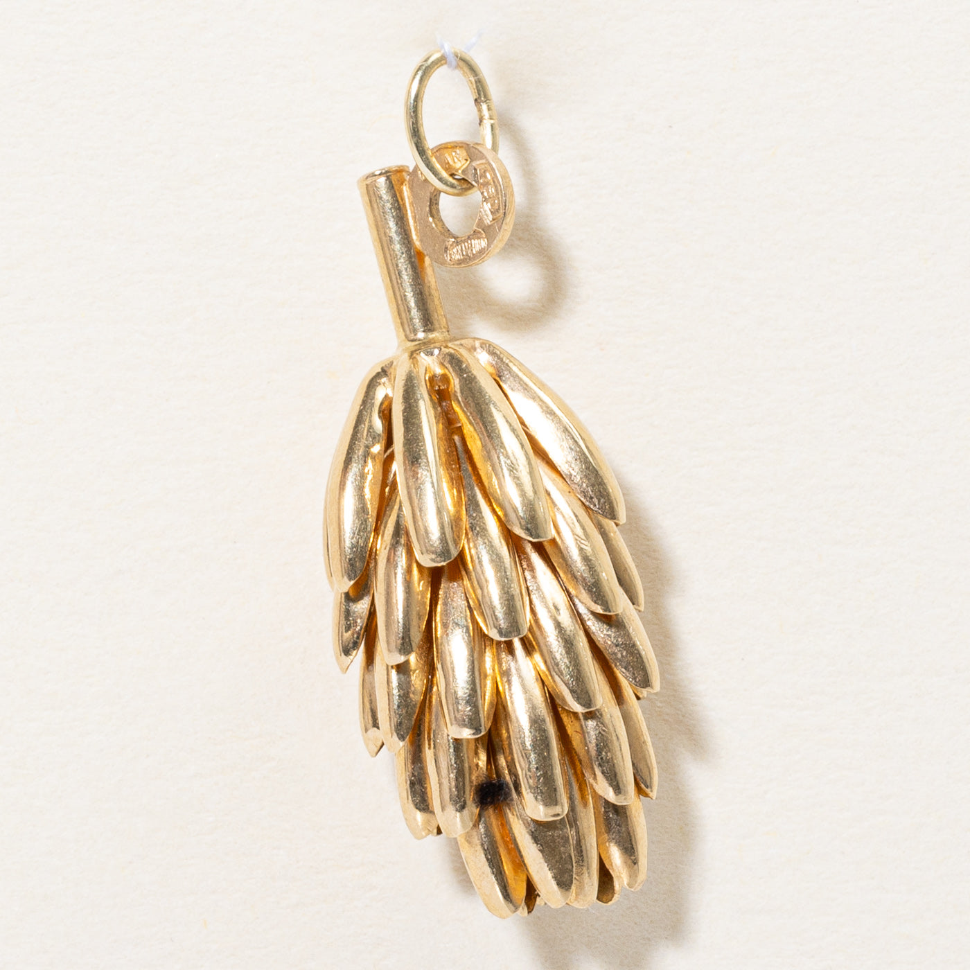 18k Yellow Gold Bunch of Bananas Charm