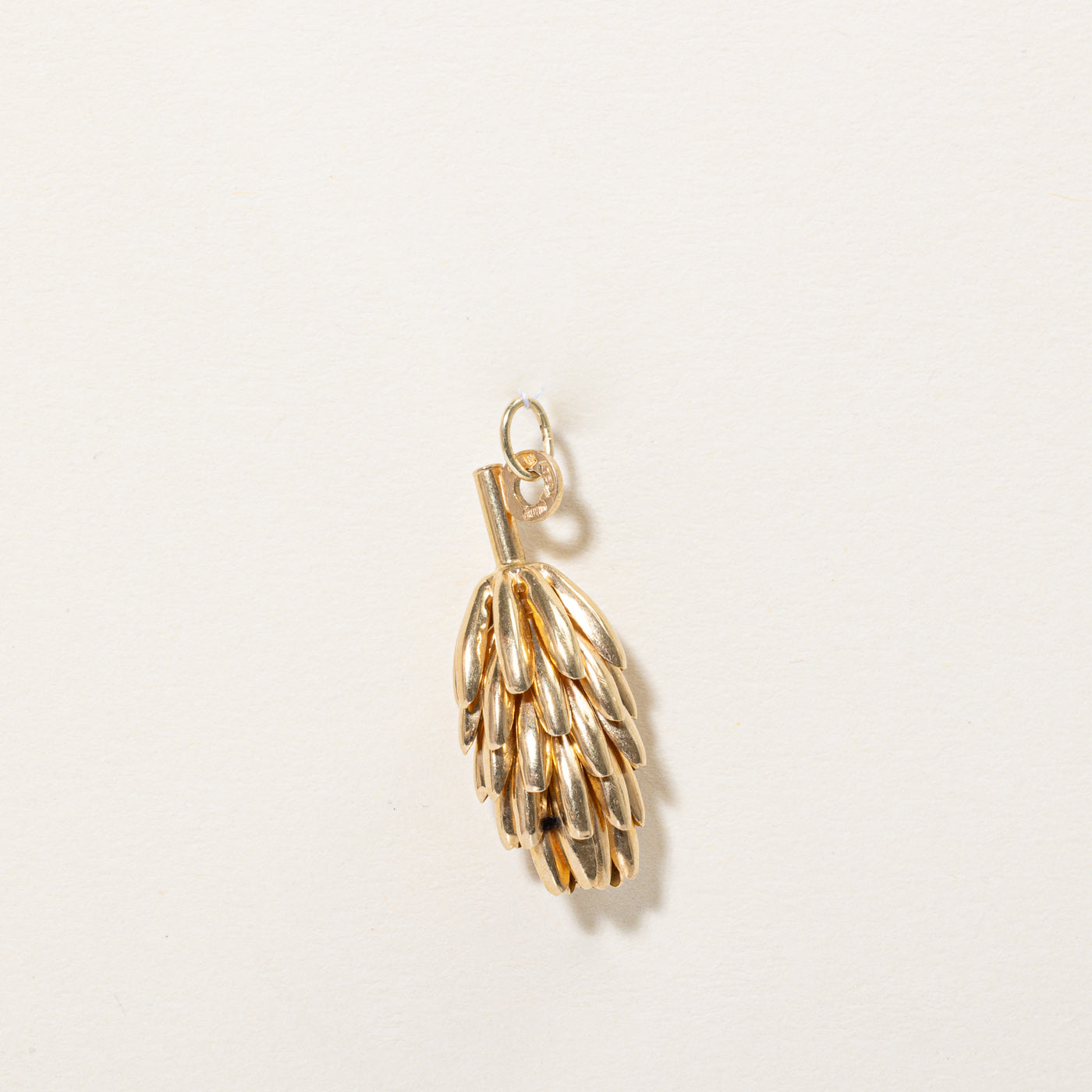 18k Yellow Gold Bunch of Bananas Charm