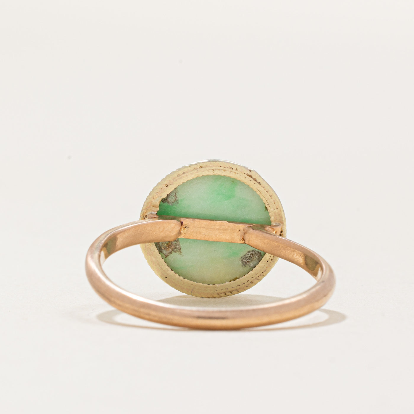 Vintage Chrysoprase Cocktail Ring | 3.70ct | SZ 6 |