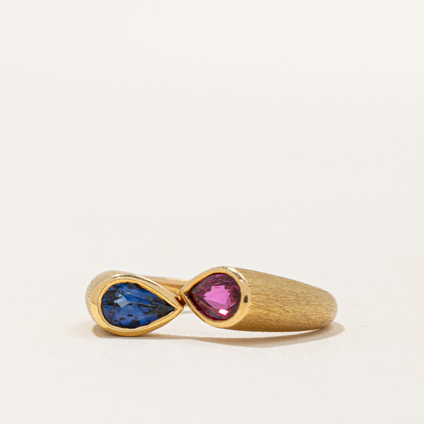 Vintage Sapphire & Ruby Ring | SZ 7.25 |