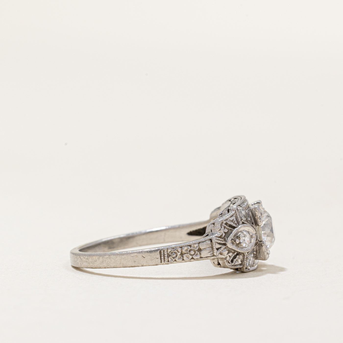 Bague Art Déco en diamant de style européen ancien | 0,58 ct VS1 G/H | Taille 7 |