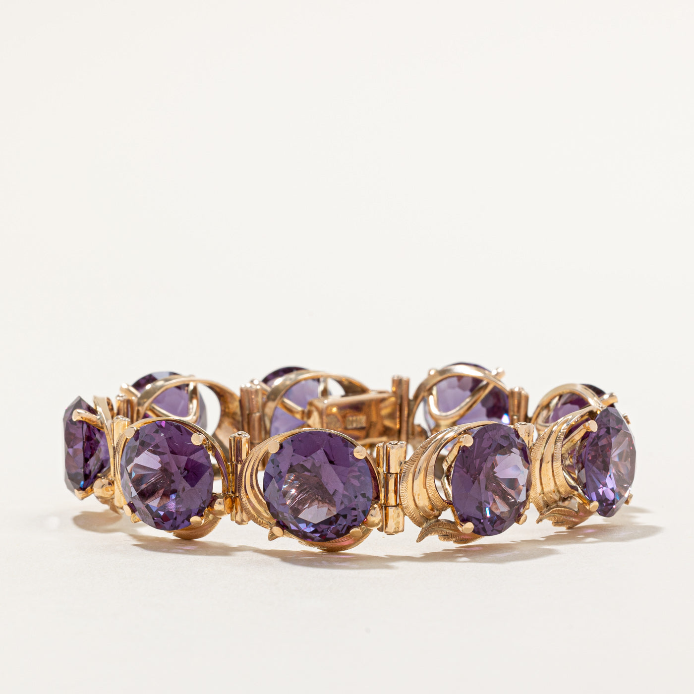 Synthetic Colour Change Sapphire Bracelet | 100.00ctw | 7" |