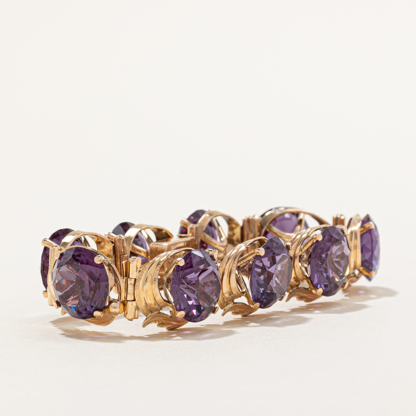 Synthetic Colour Change Sapphire Bracelet | 100.00ctw | 7" |