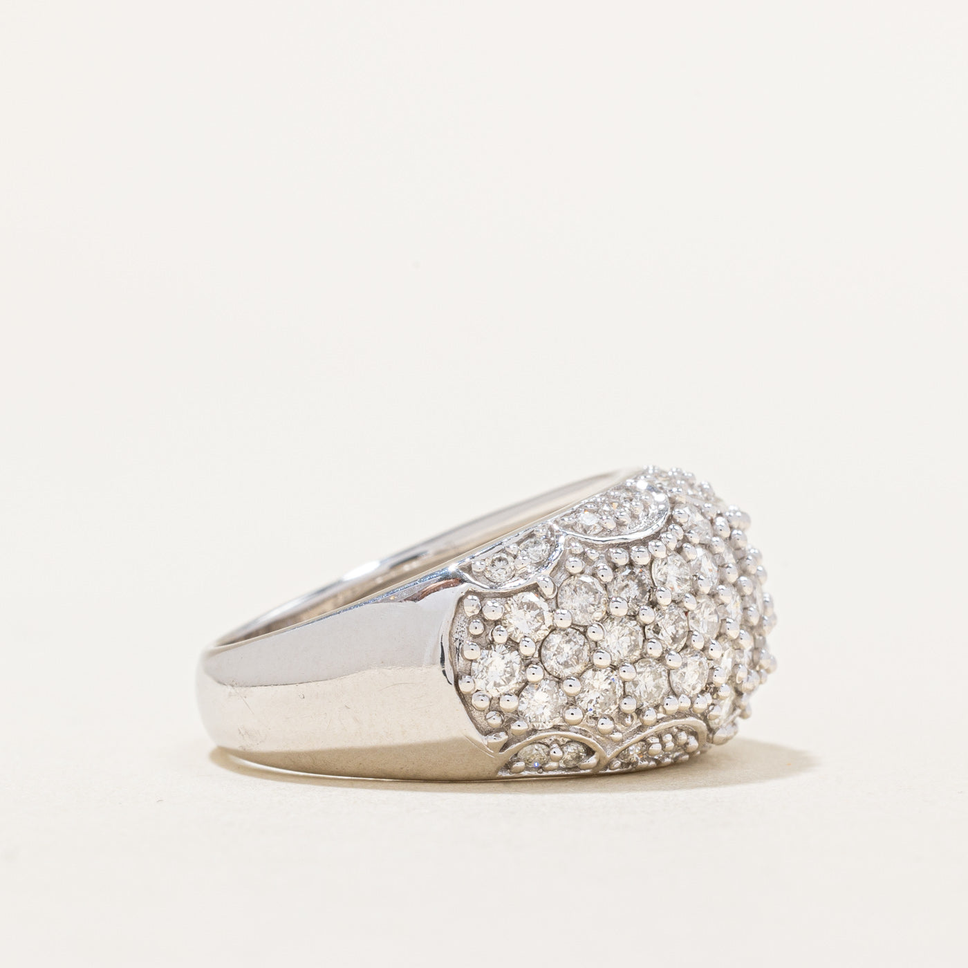 Bague cocktail sertie de diamants | 2,02 ct | Taille 6,75 |