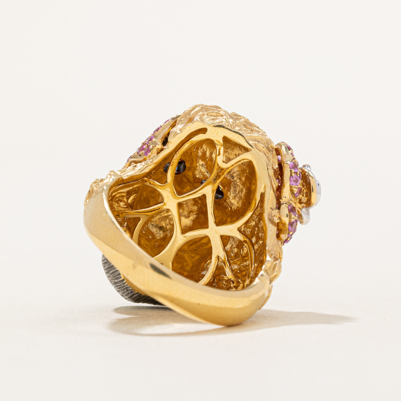 Bague de bal masqué en saphir rose et diamants | 0,96 ct, 0,29 ct | Taille 7,25 |