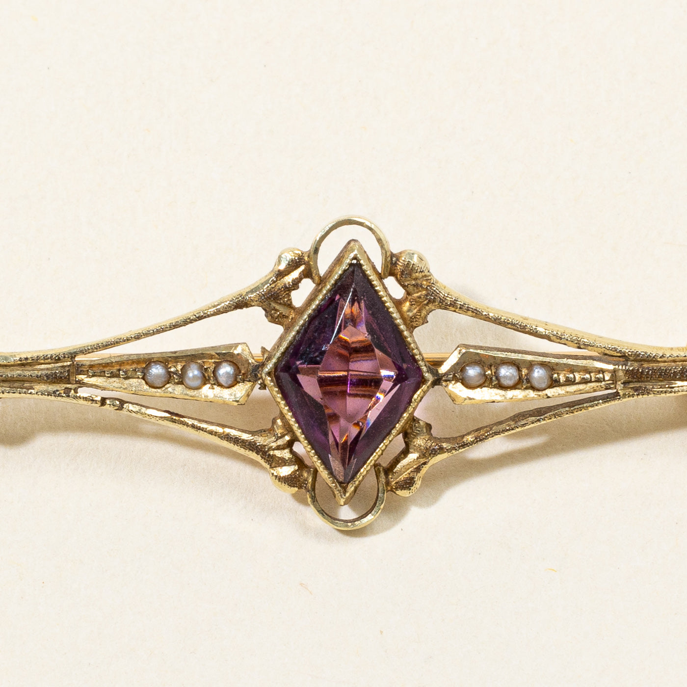 Amethyst & Seed Pearl Brooch | 2.75ct |
