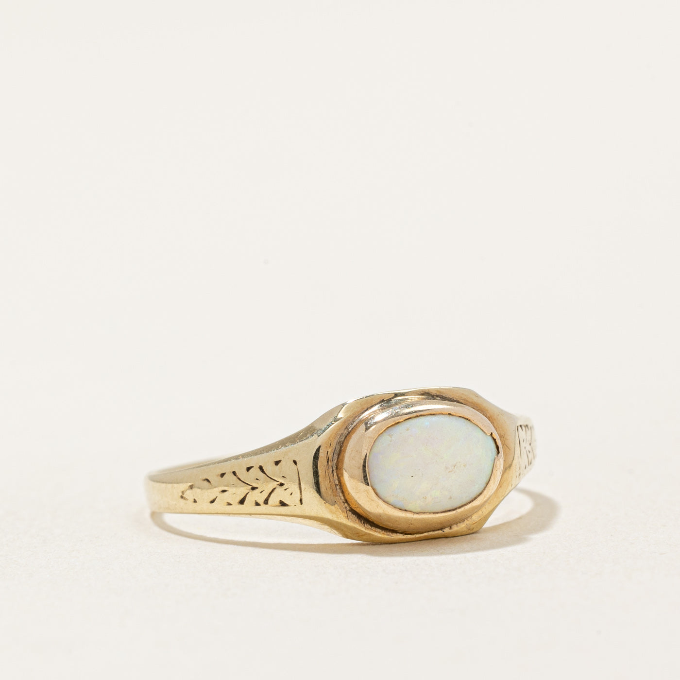 Bague cocktail en opale Birks | 0,36 ct | Taille 7 |