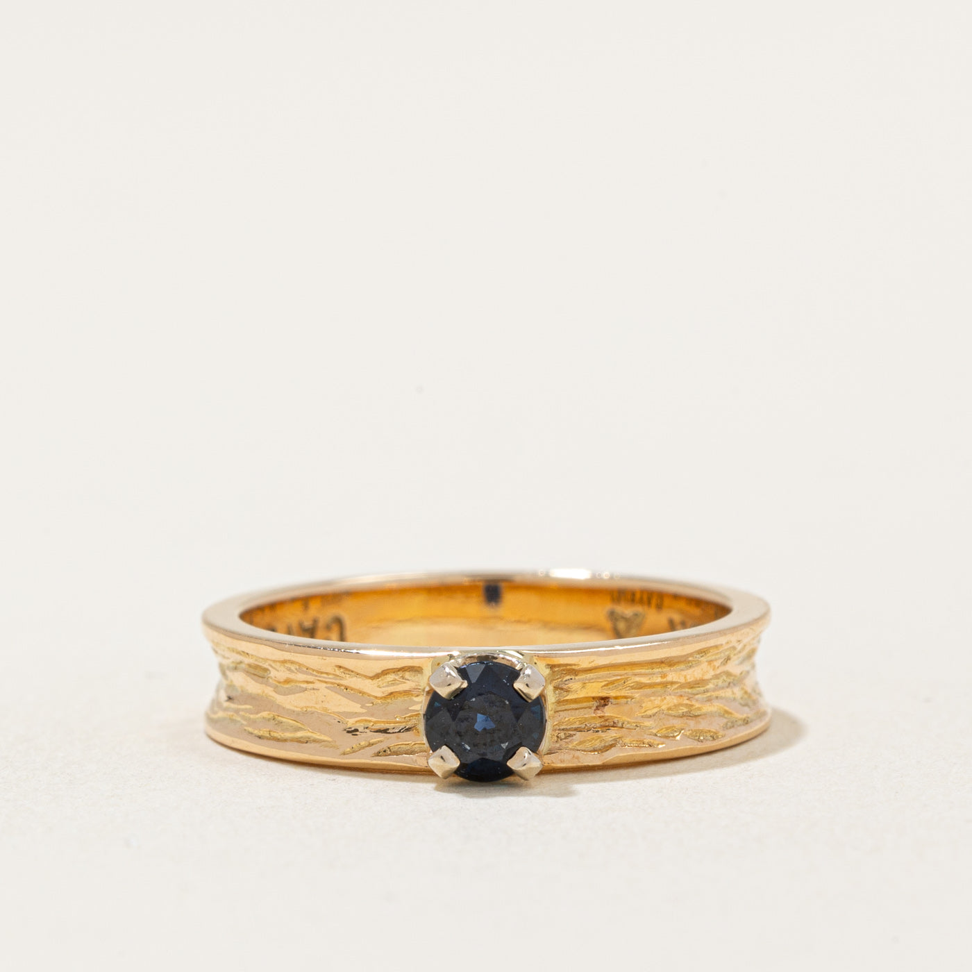 Cavelti' Sapphire Ring | 0.25ct | SZ 5.75 |