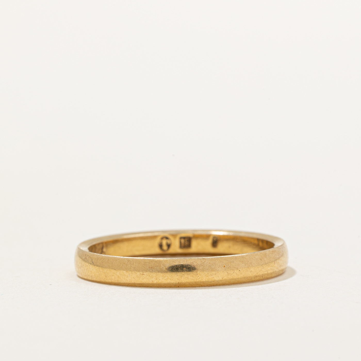 Bague ancienne suisse en or jaune 18 carats poinçonnée | Taille 6 |