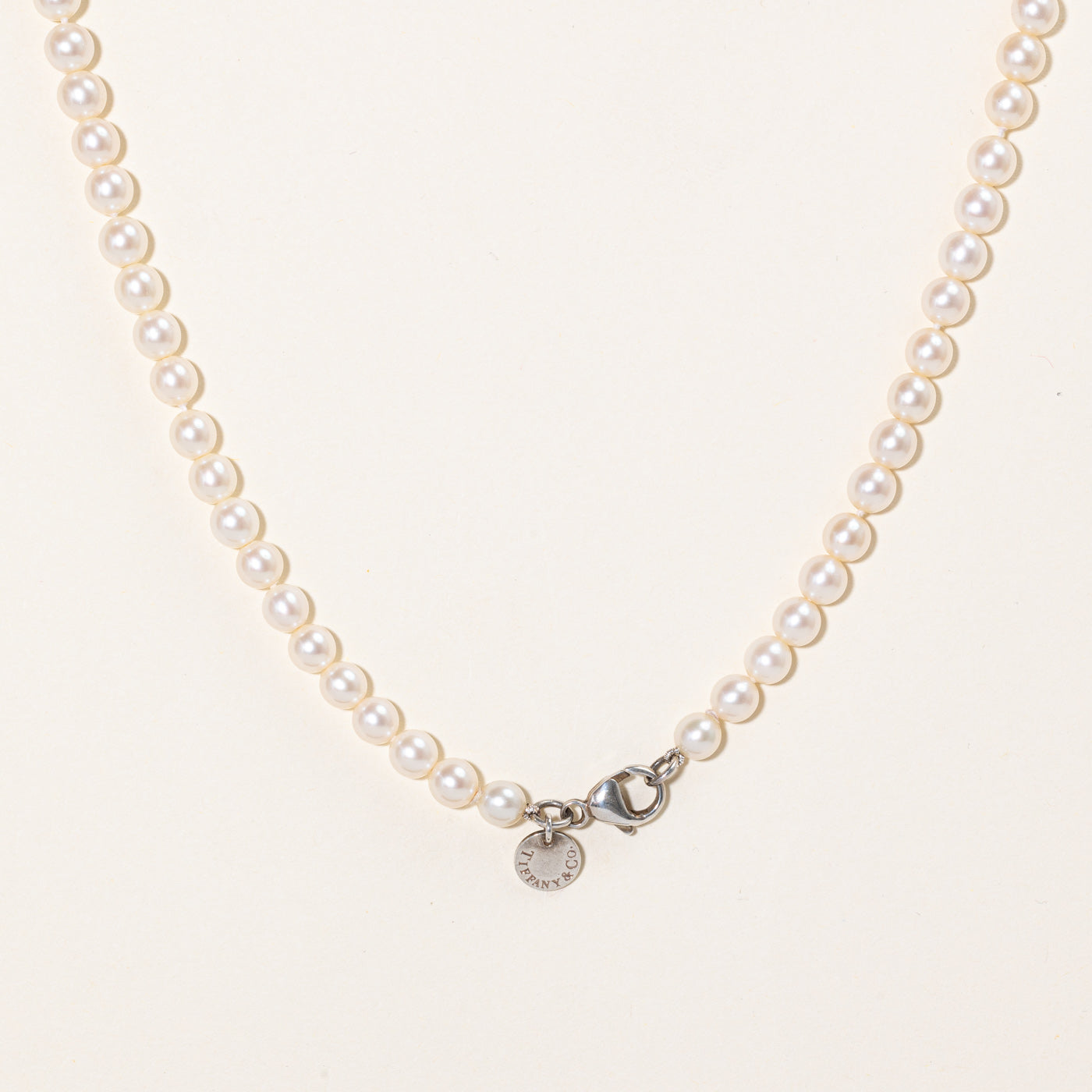 Tiffany & Co' Pearl Necklace | 16" |