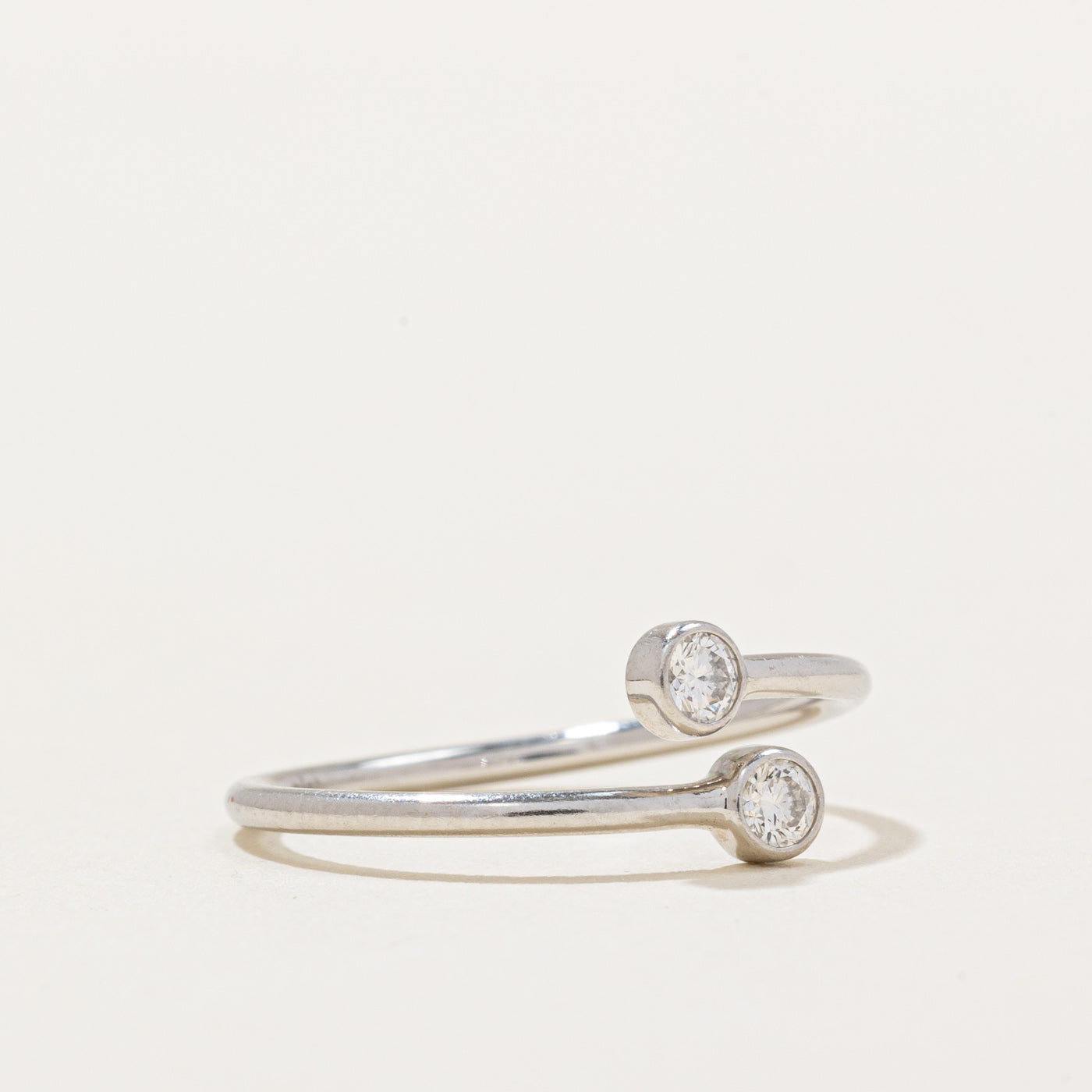 'Tiffany & Co' Elsa Peretti Diamond Hoop Ring | 0.10ctw | SZ 4.25 |