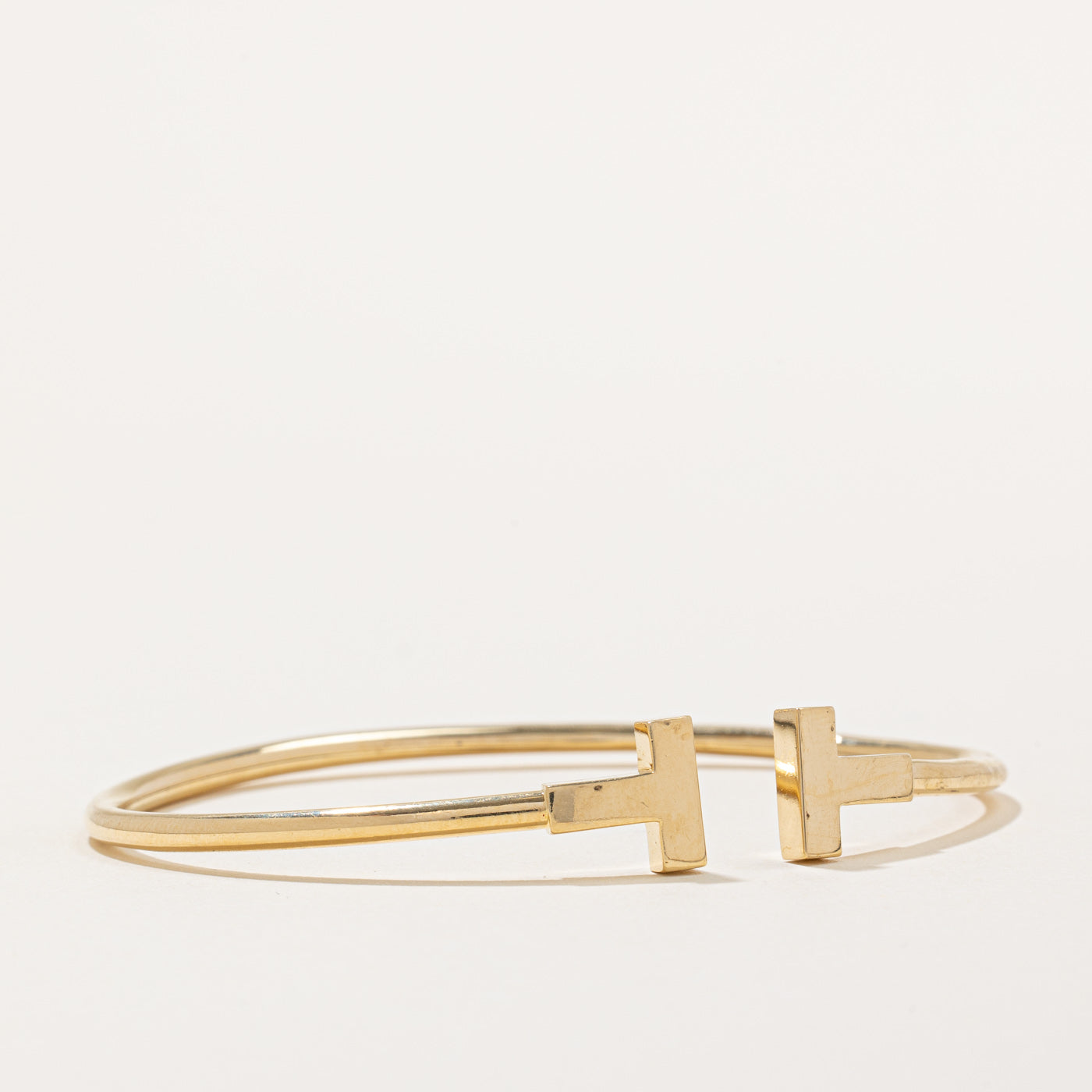 'Tiffany & Co' Tiffany T Wire Bracelet | 7" |