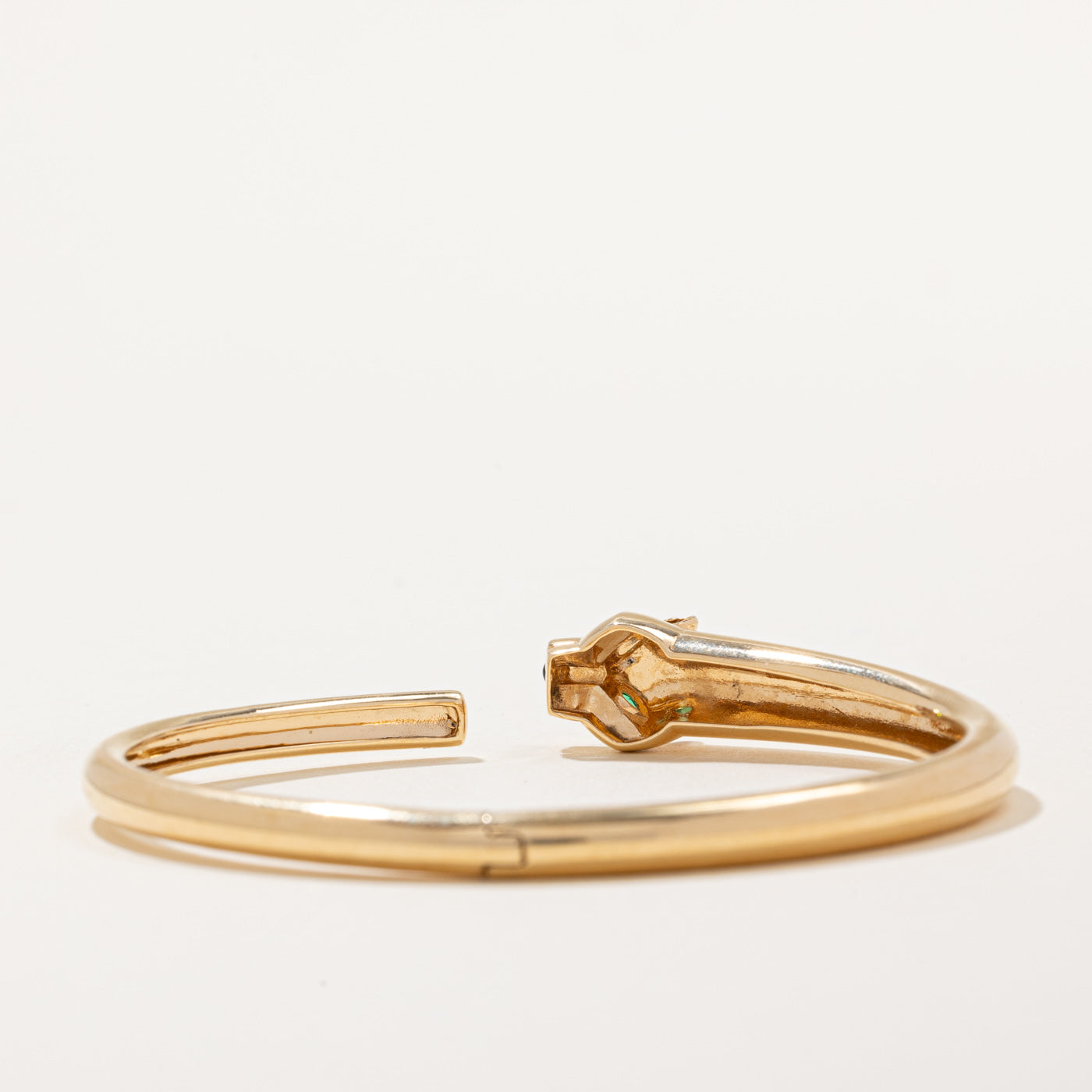 Bracelet Panthère en or jaune 18 carats et verre vert | 7,5" |