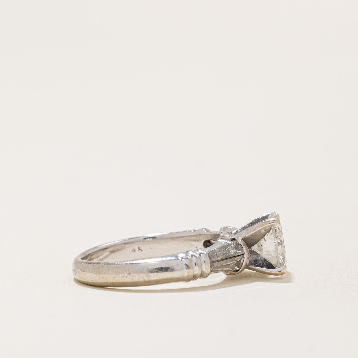 Diamond Engagement Ring | 1.35ctw I1 H/I | SZ 4 |
