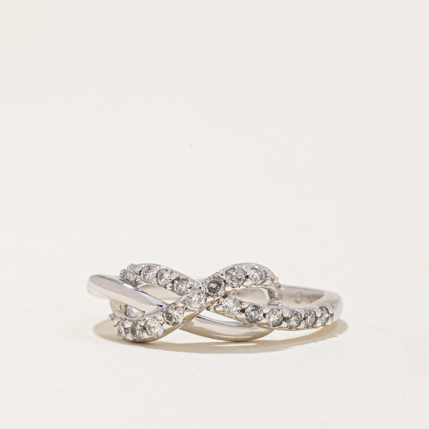 Diamond Knot Ring | 0.18ctw | SZ 4.5 |