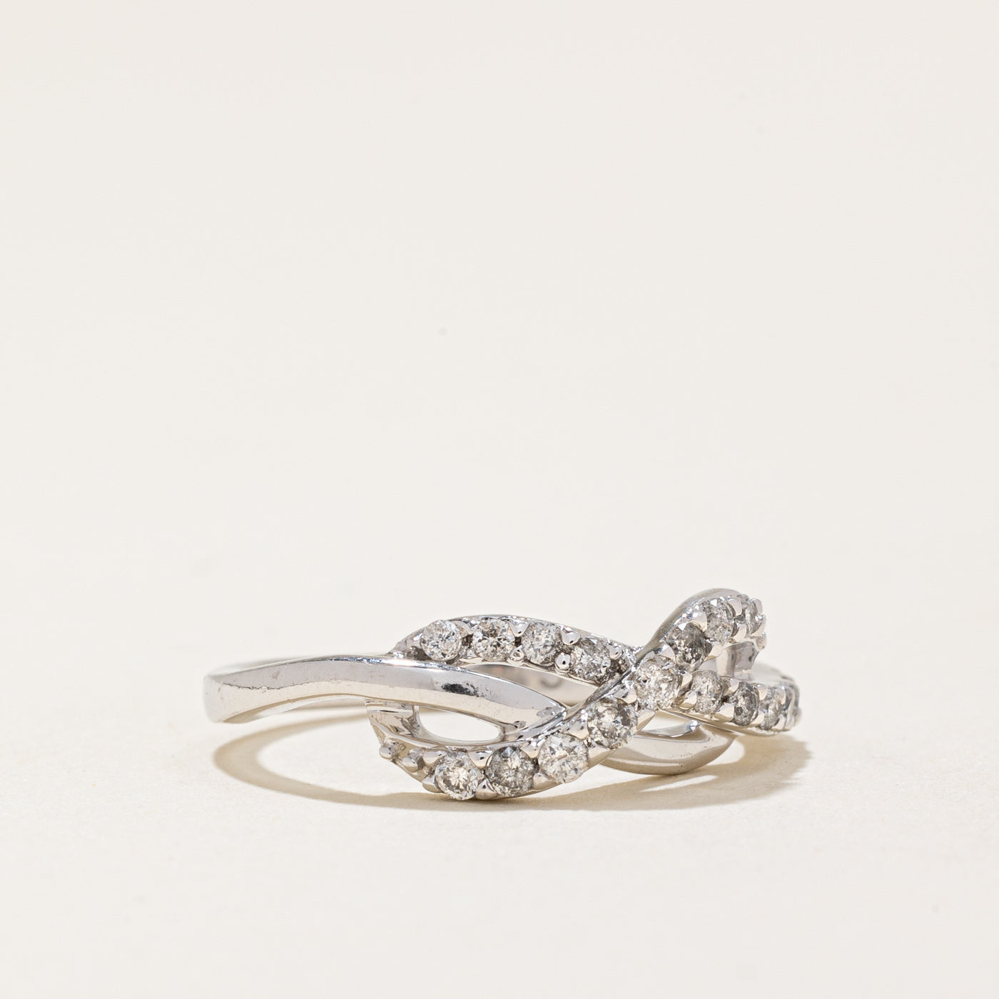Diamond Knot Ring | 0.18ctw | SZ 4.5 |