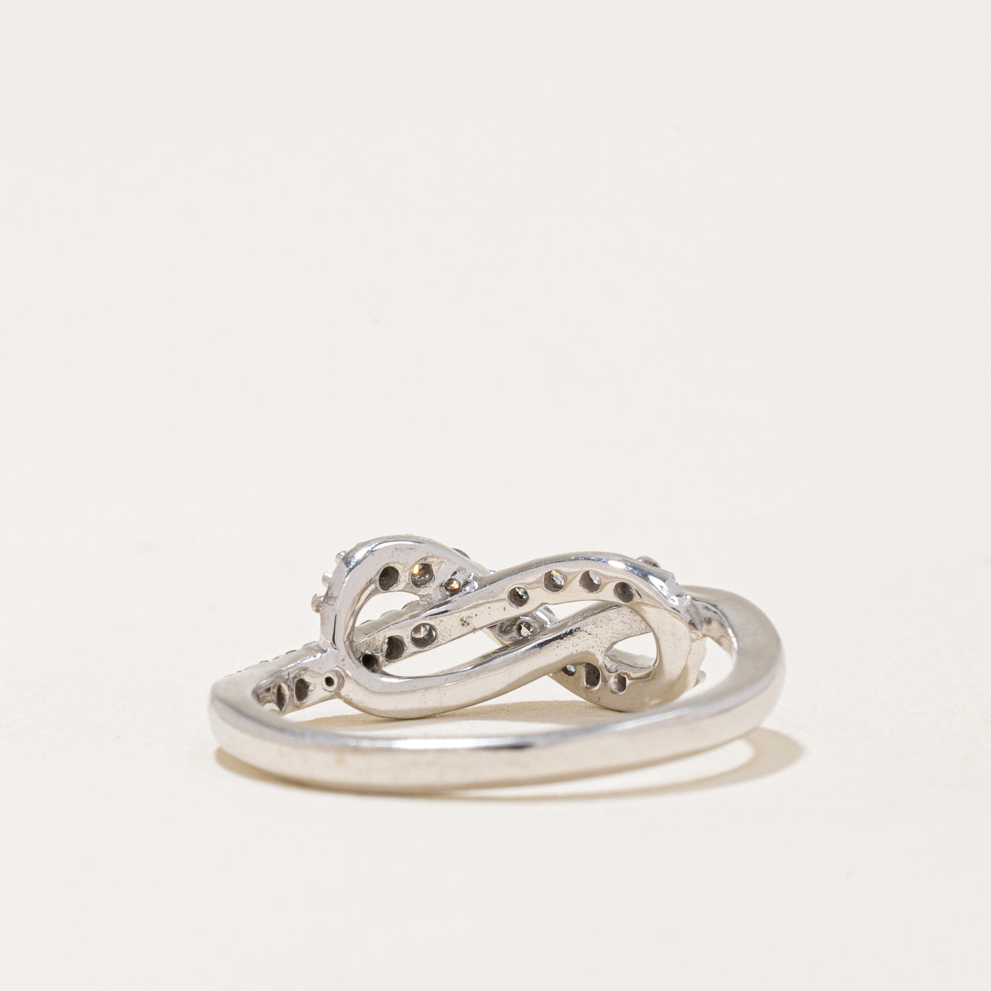 Diamond Knot Ring | 0.18ctw | SZ 4.5 |