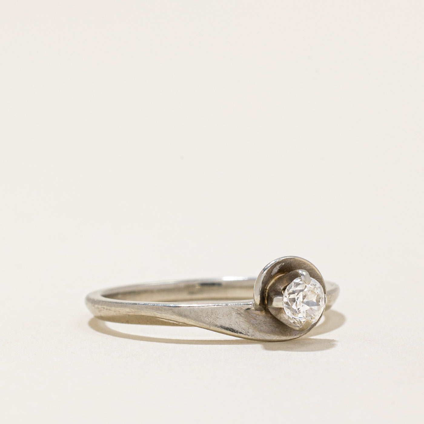 Illusion Set Diamond Ring | 0.17ct | SZ 6.75 |