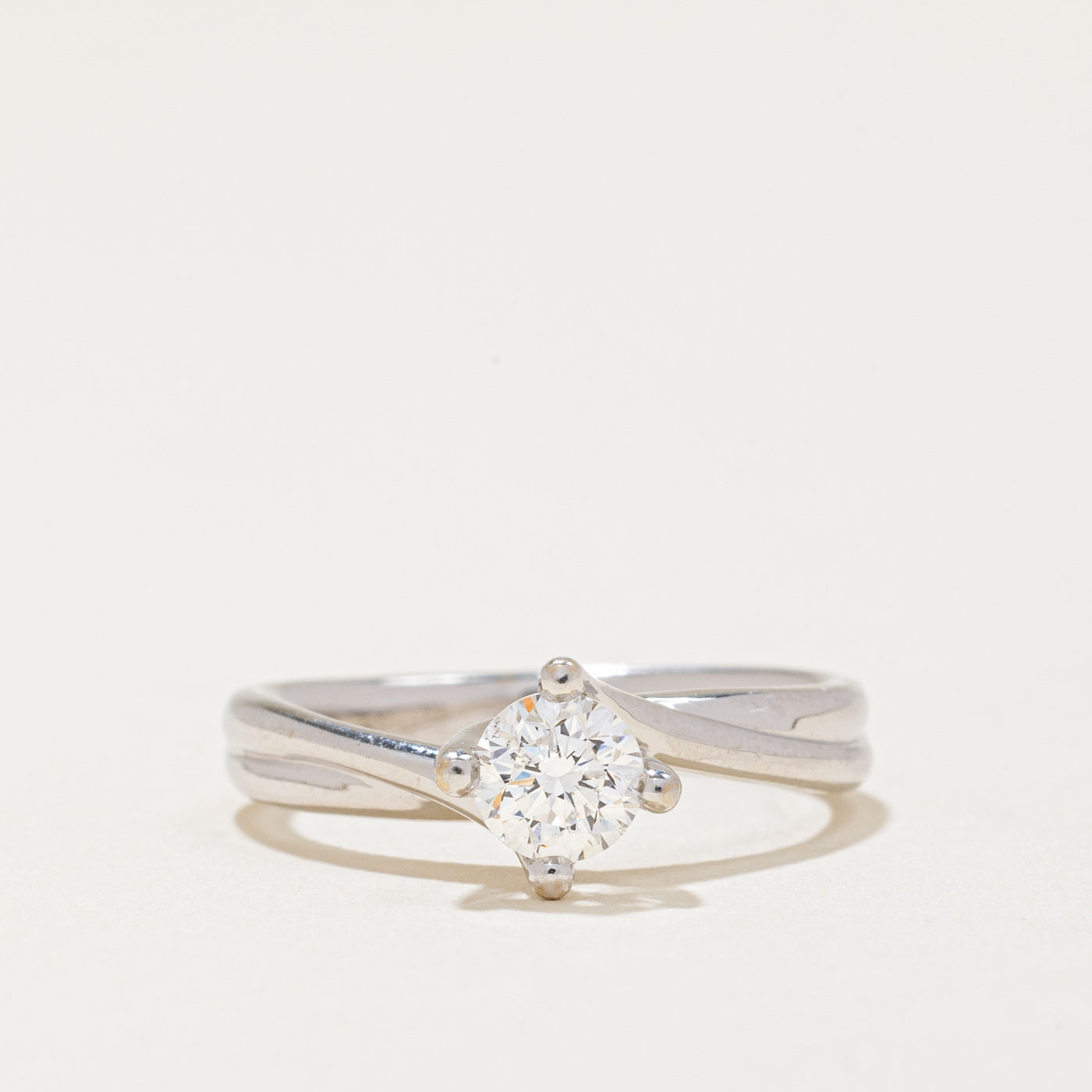 Bague de fiançailles solitaire en diamant | 0,36 ct | Taille 4,25 |