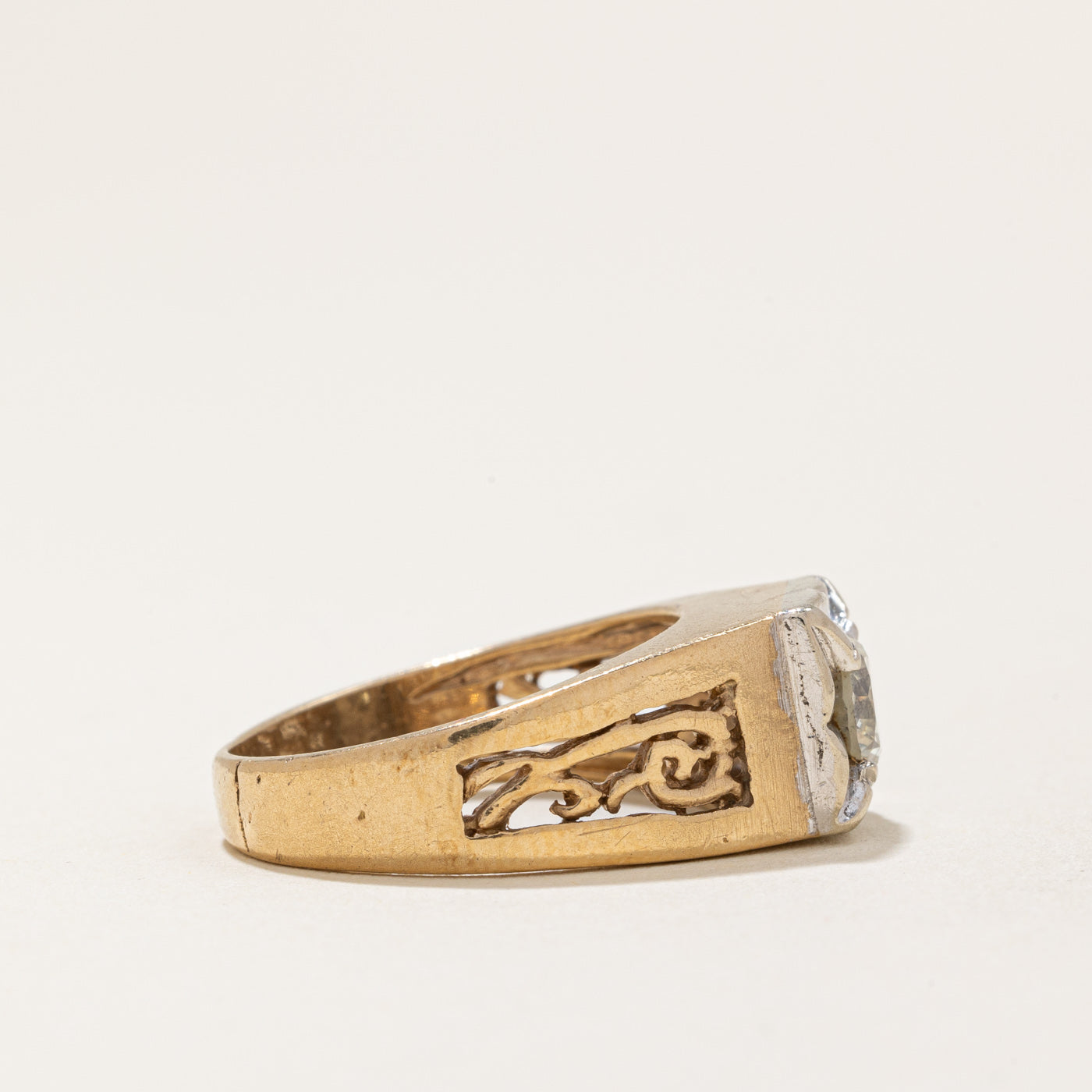 Illusion Set Diamond Ring | 0.64ct | SZ 6.25 |