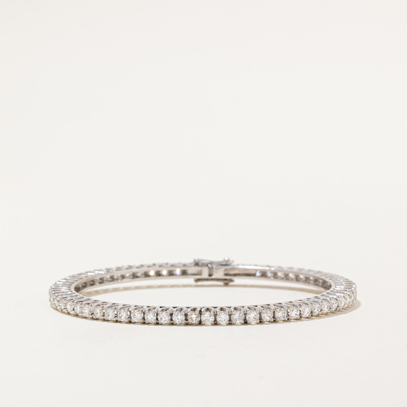 Diamond Bangle Bracelet | 5.60ctw I1/I2 G/H | 8" |