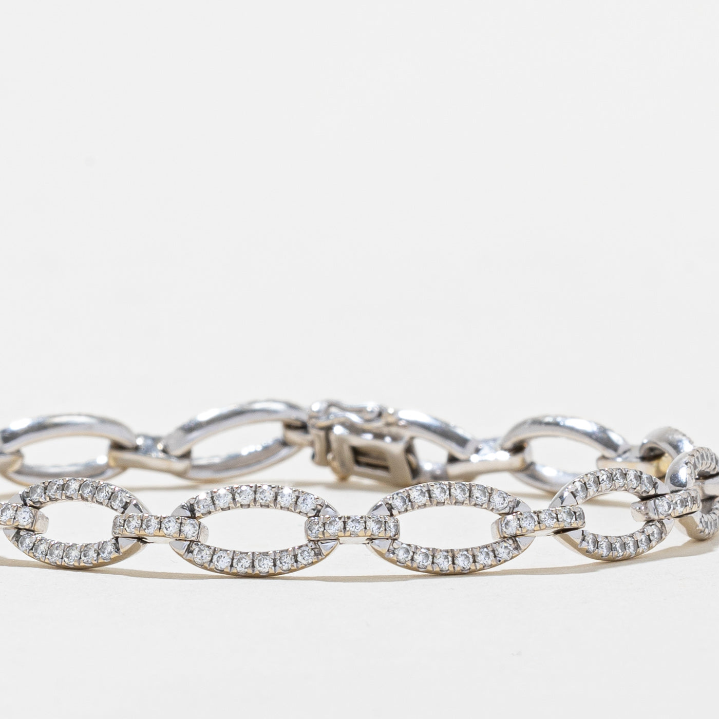 Diamond Oval Link Bracelet | 2.04ctw | 6.5" |