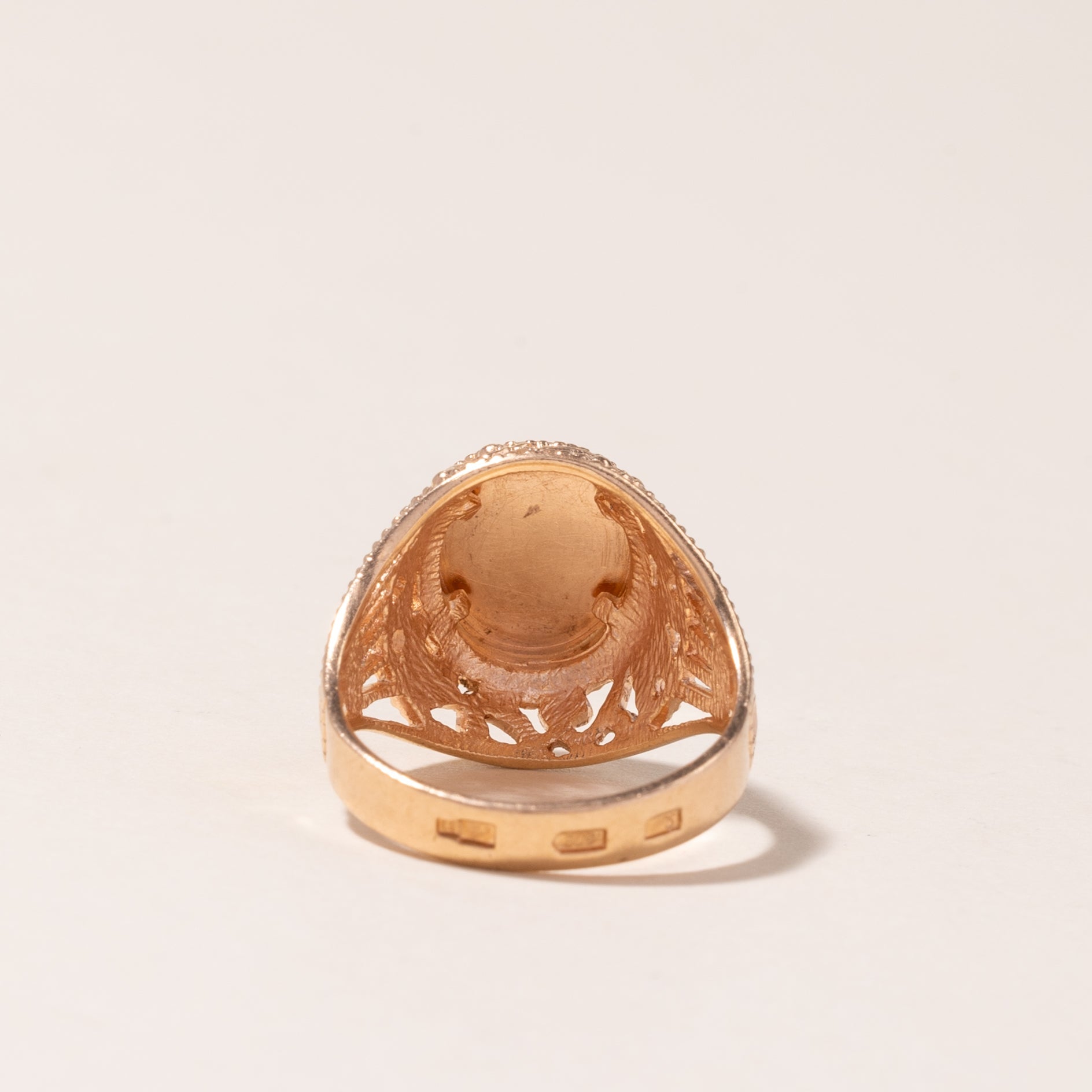 1985 Soviet Hallmarked 14K Yellow Gold Signet Ring | SZ 6.75 |